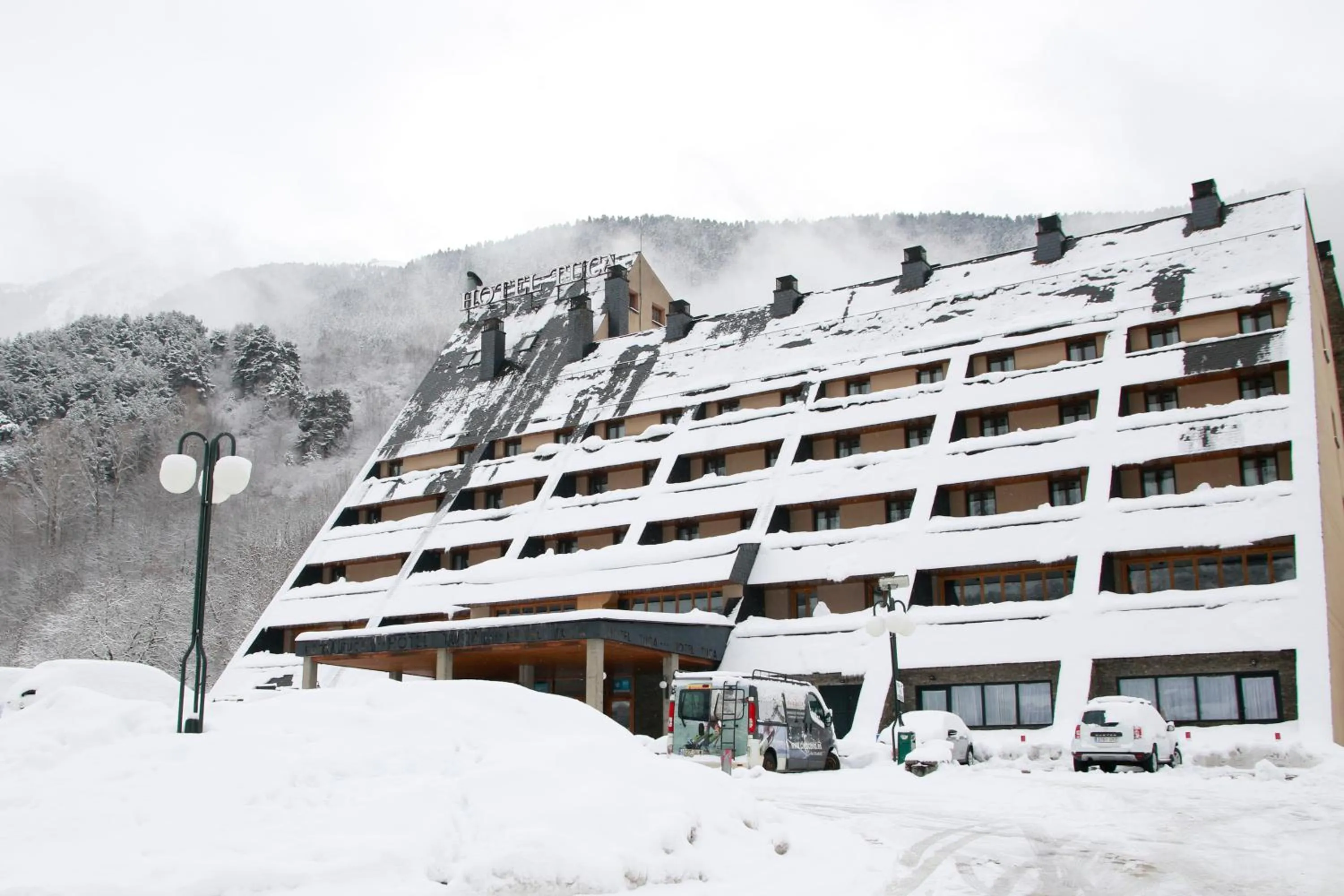 Property building in RVHotels Tuca