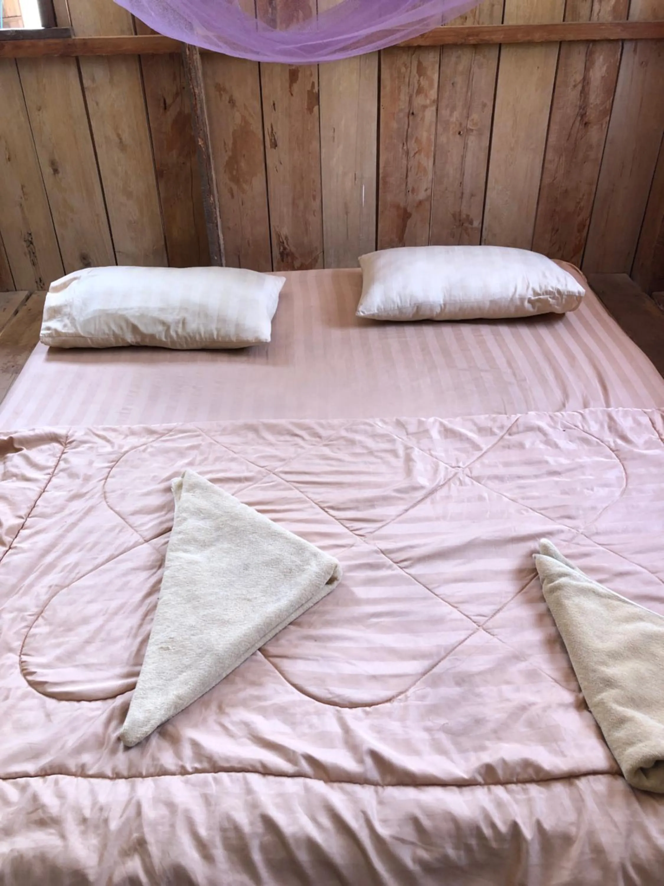 Bed in The Last Point Koh Takiev