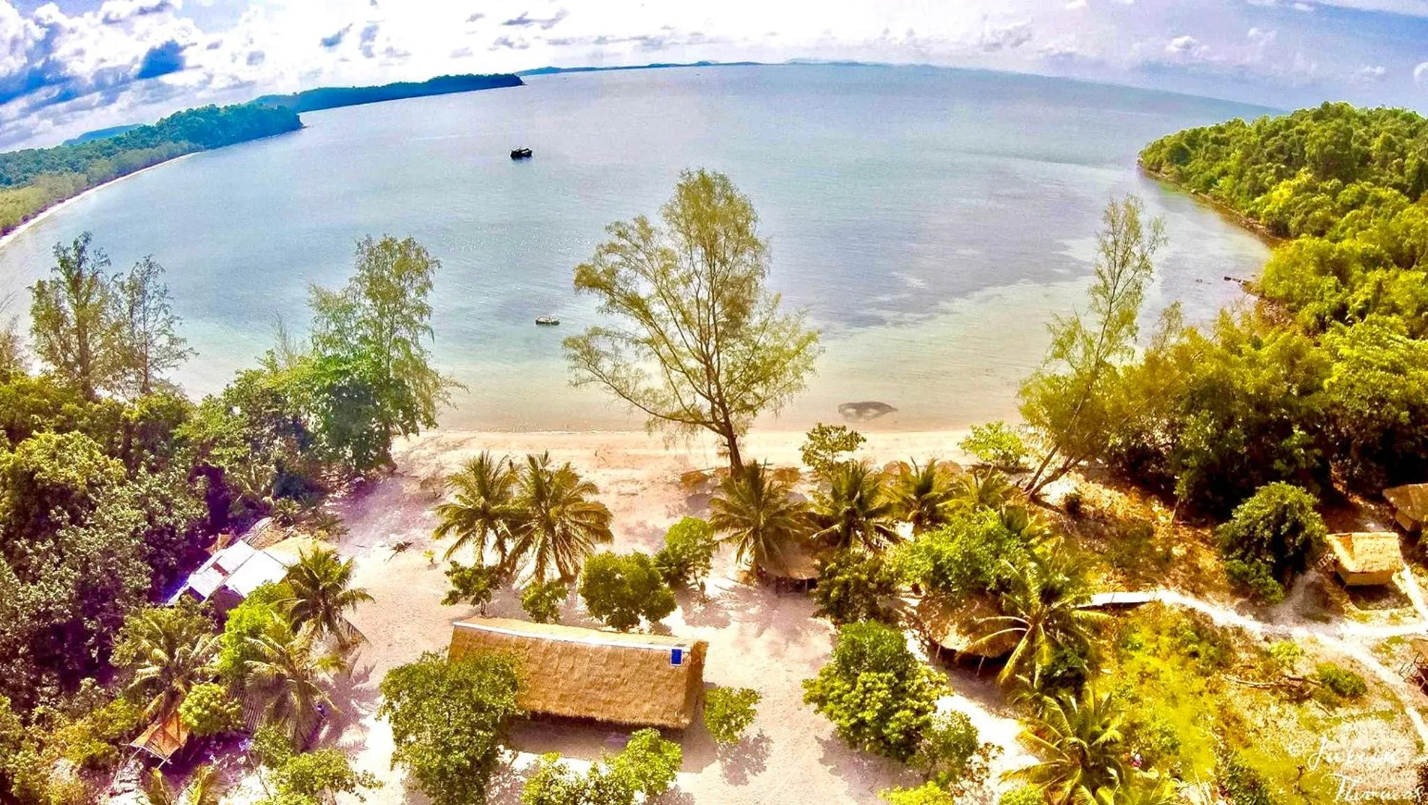 Property building in The Last Point Koh Takiev