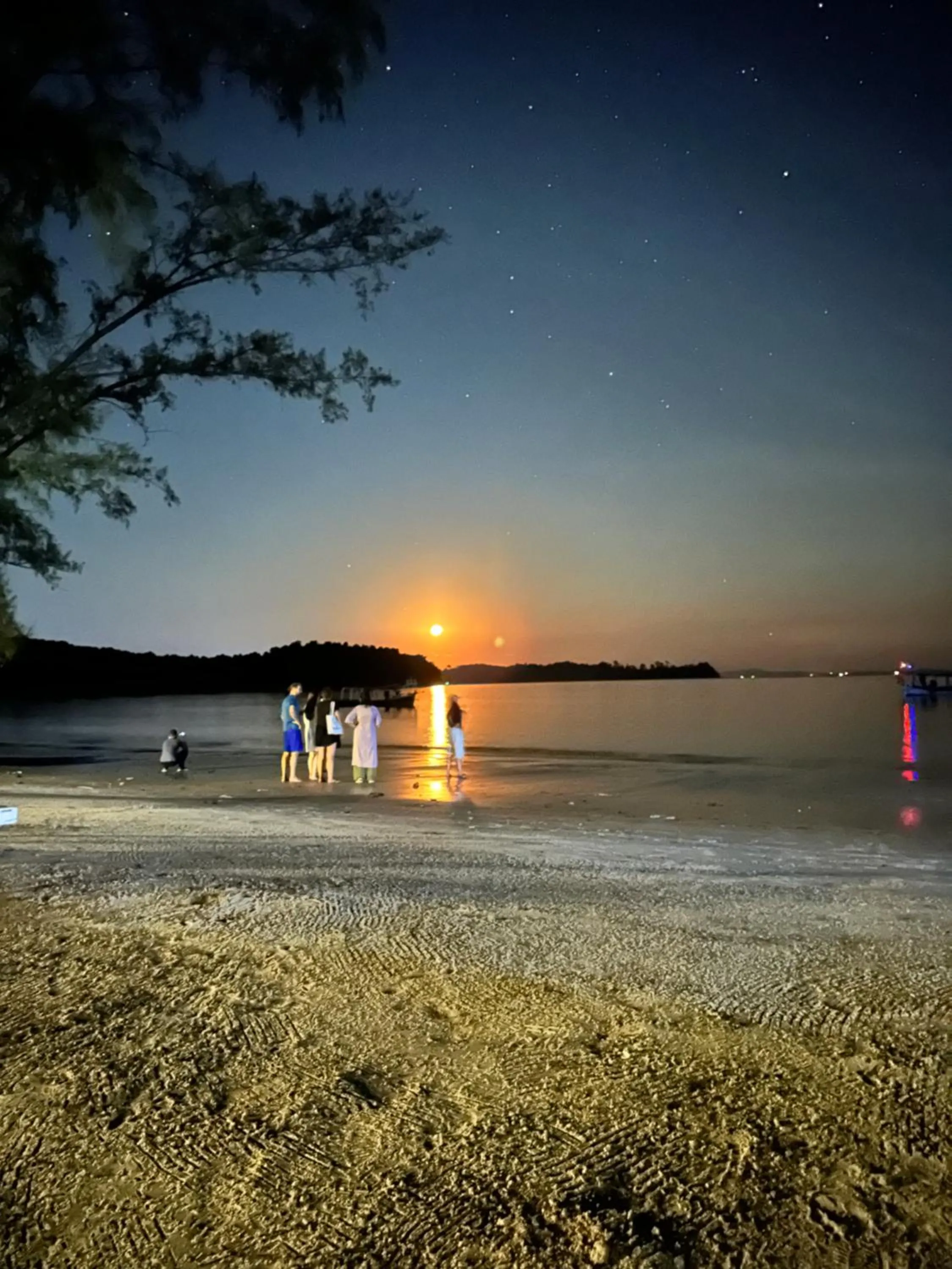 Night in The Last Point Koh Takiev
