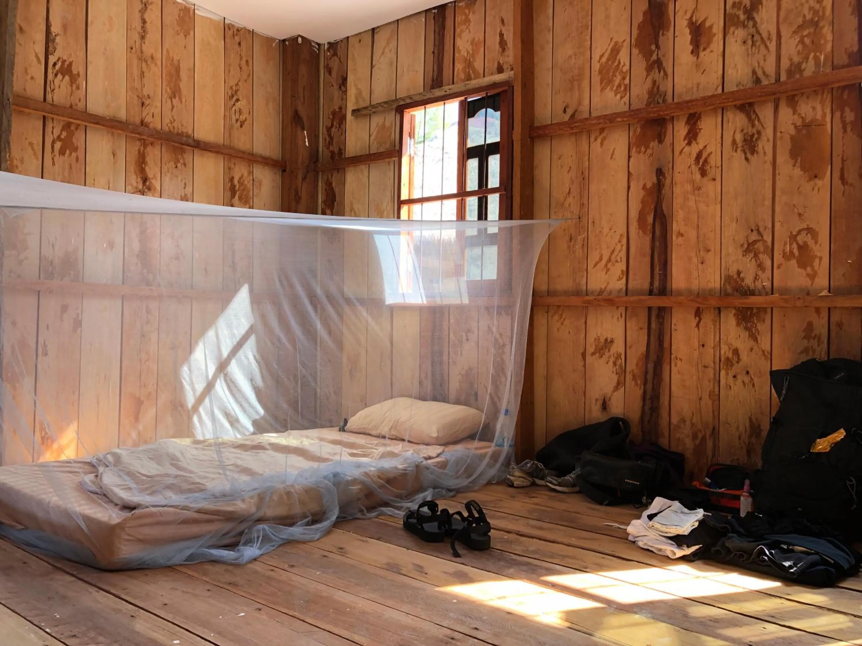 Bed in The Last Point Koh Takiev