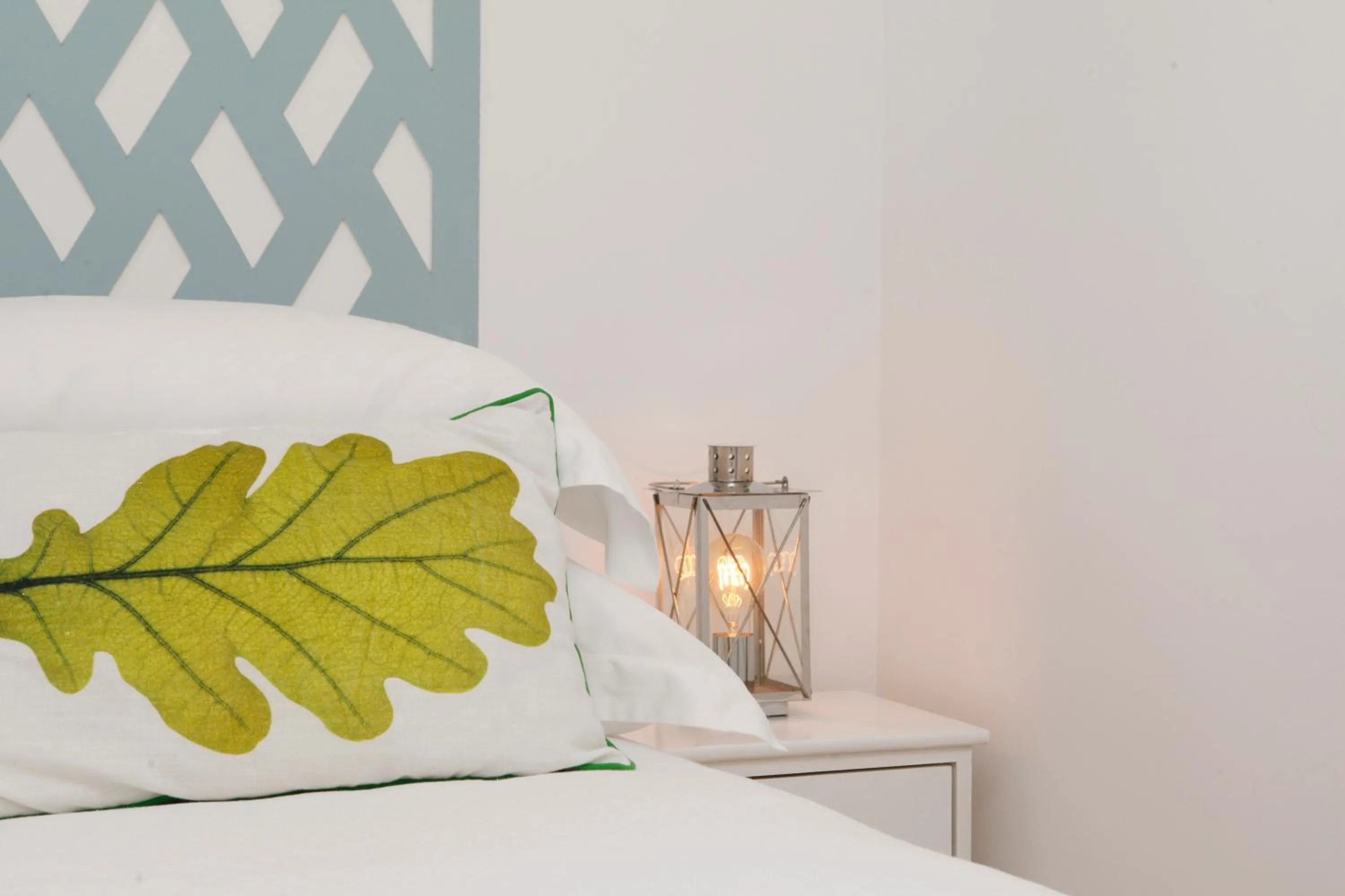 Bed in Alfama Yellow House