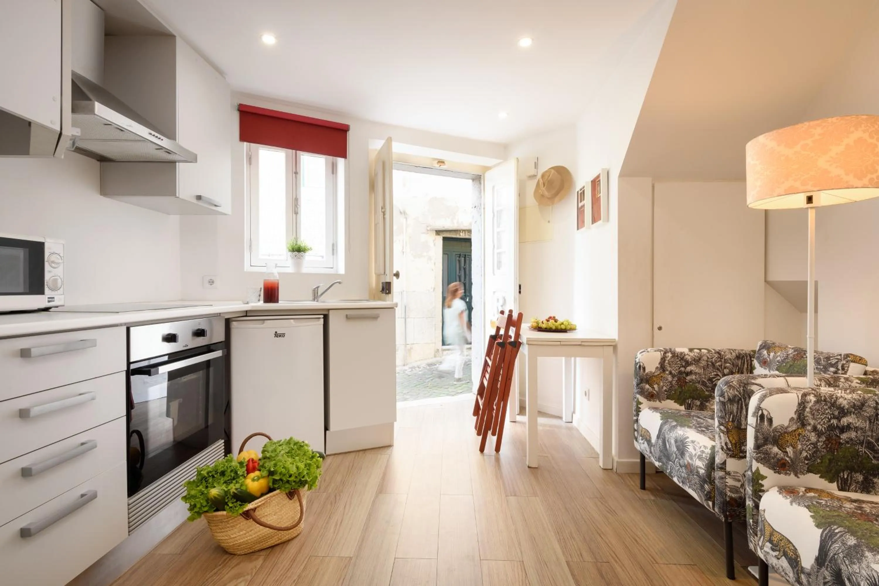 Kitchen or kitchenette in Alfama Yellow House