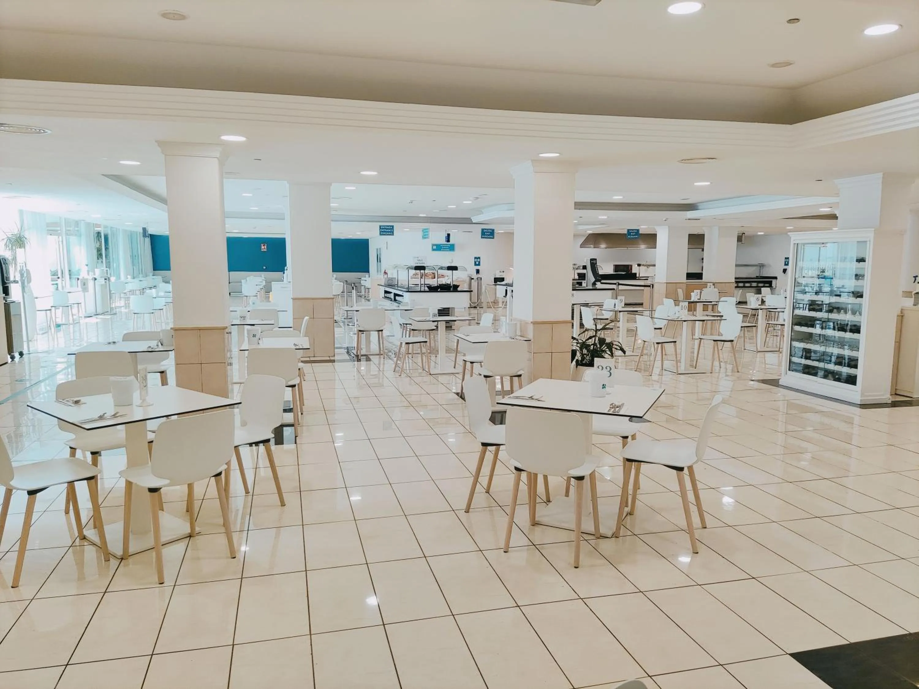 Restaurant/places to eat in BLUESEA Interpalace