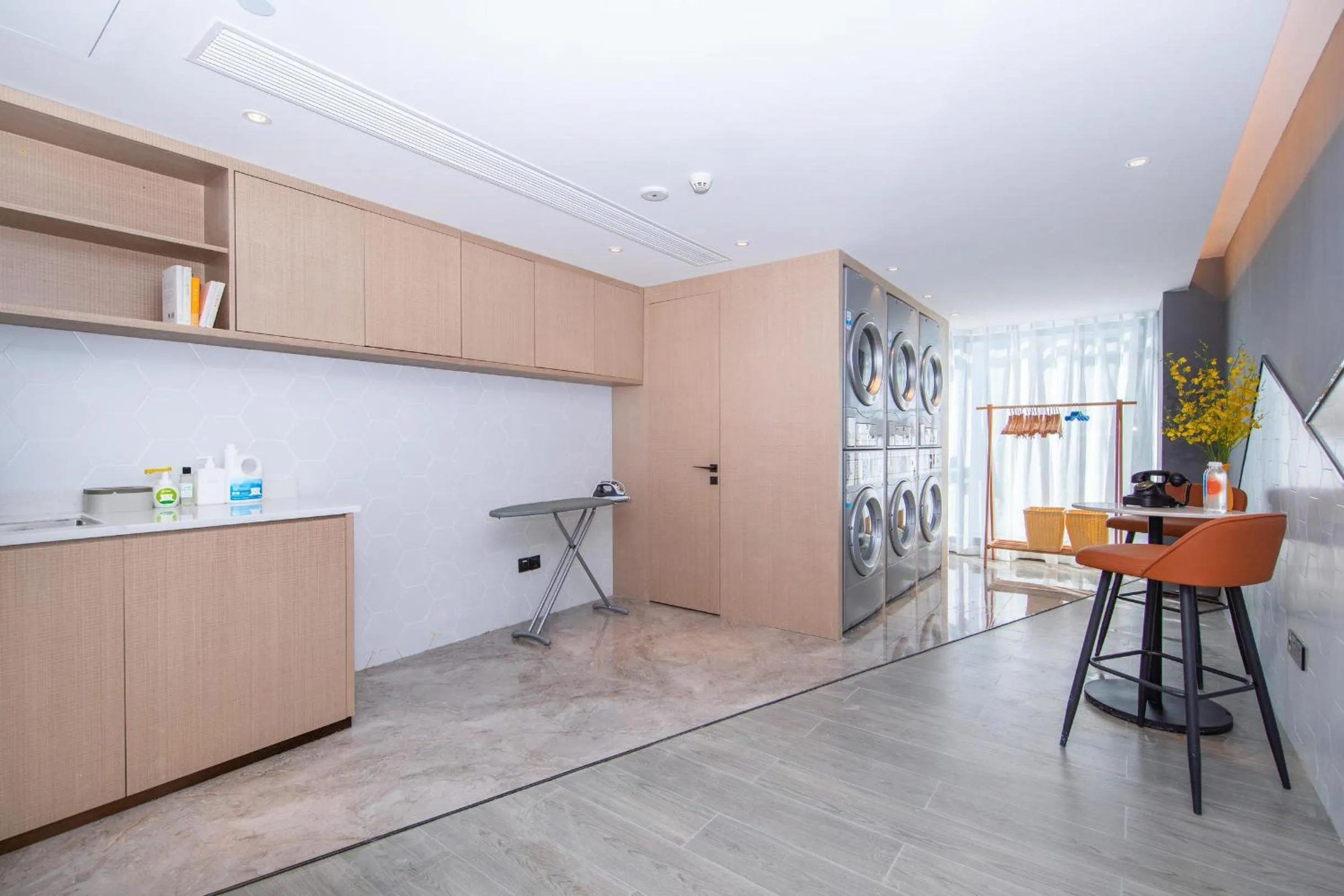 Atour Hotel Xiaolan Zhongshan