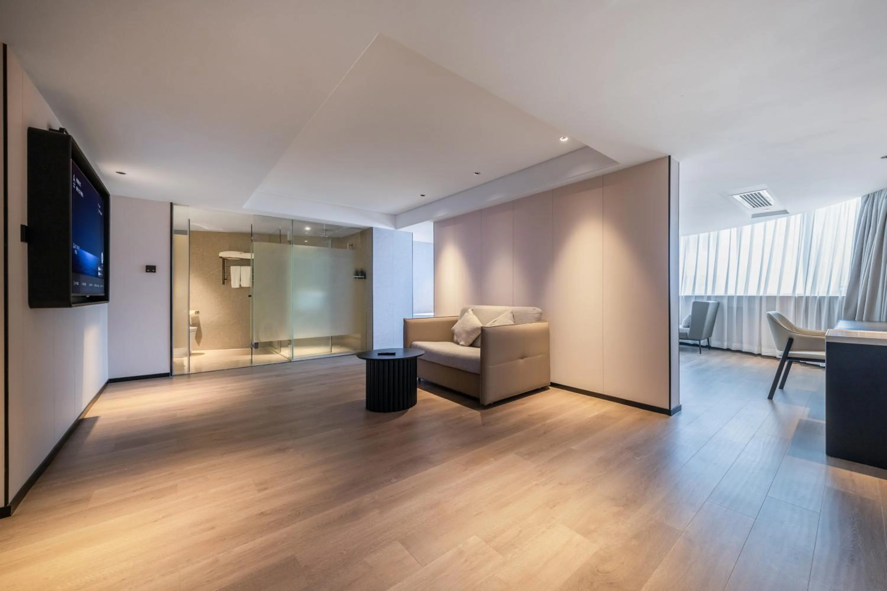 Bed in Atour X Hotel Shenzhen Luohu Dongmen Pedestrian Street