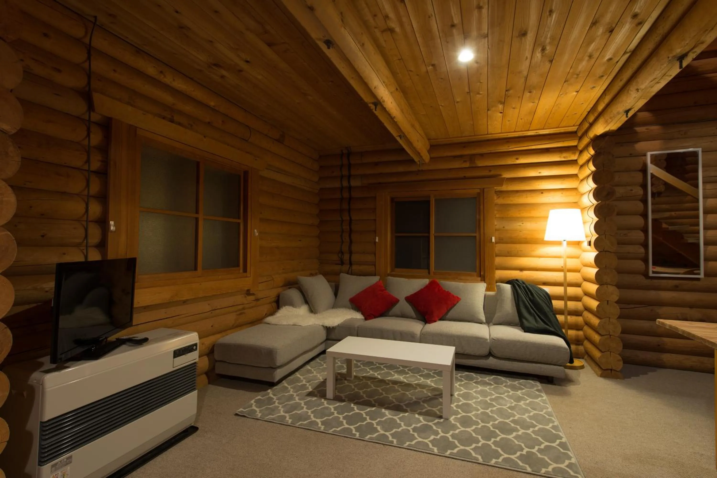 Living room in Moiwa Lodge