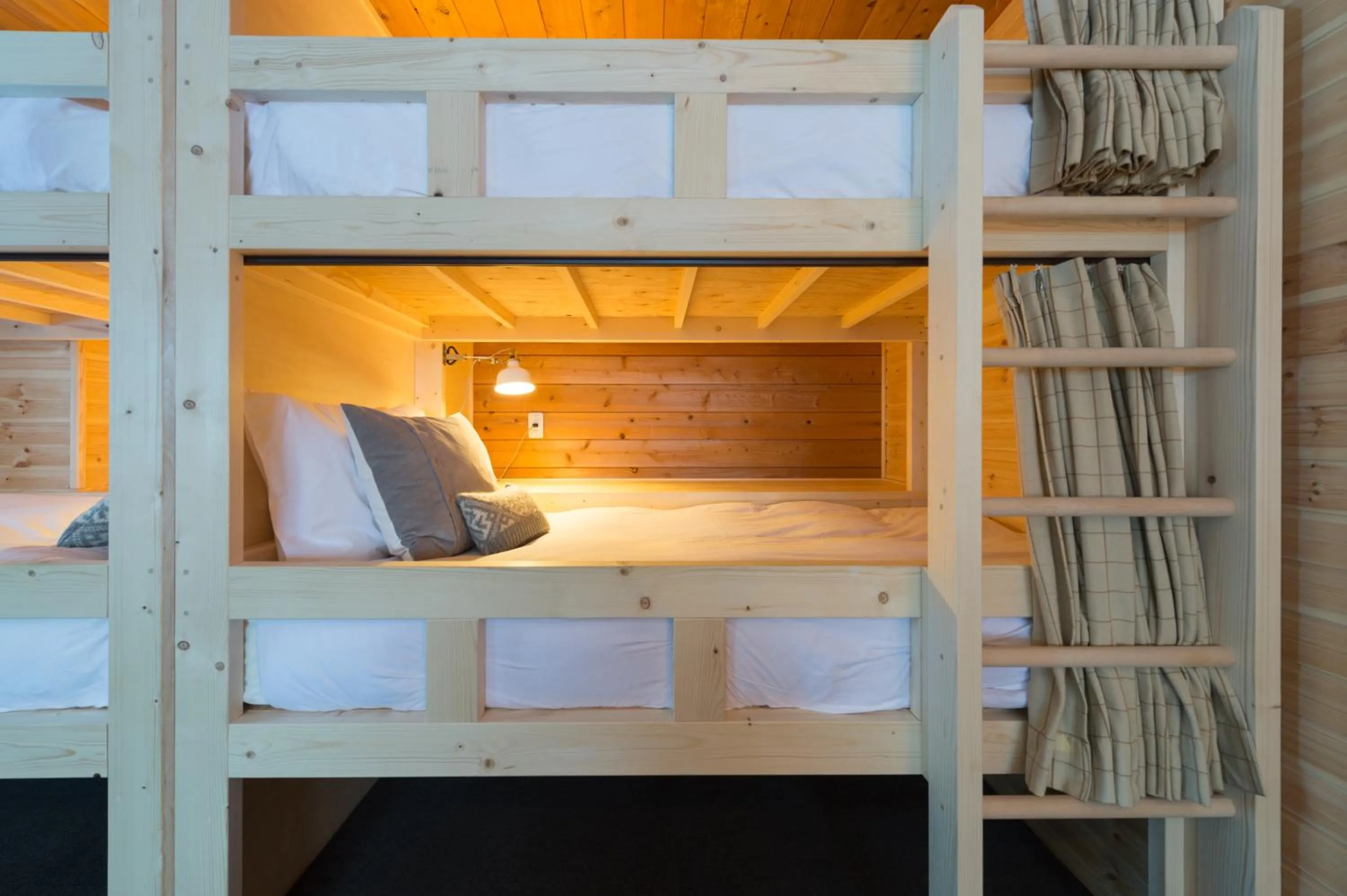 bunk bed, Bed in Moiwa Lodge