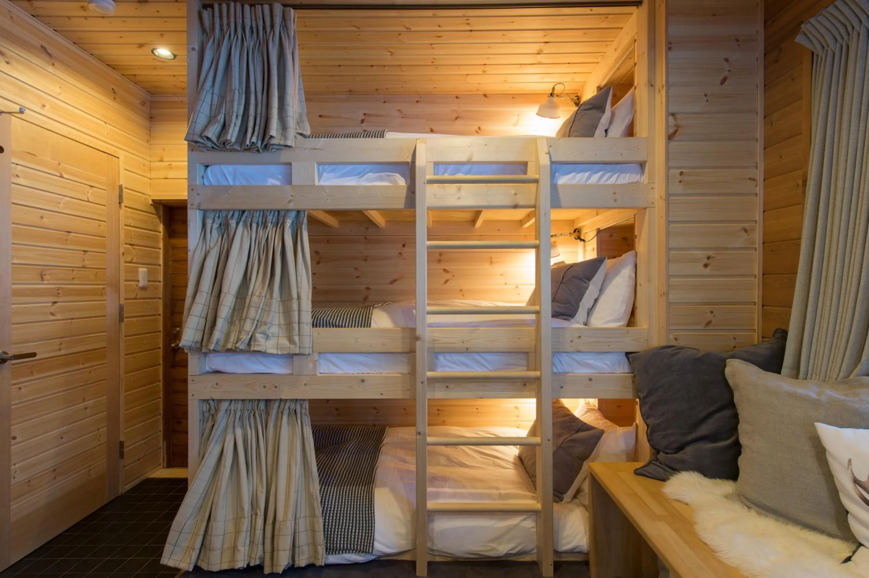 bunk bed, Bed in Moiwa Lodge