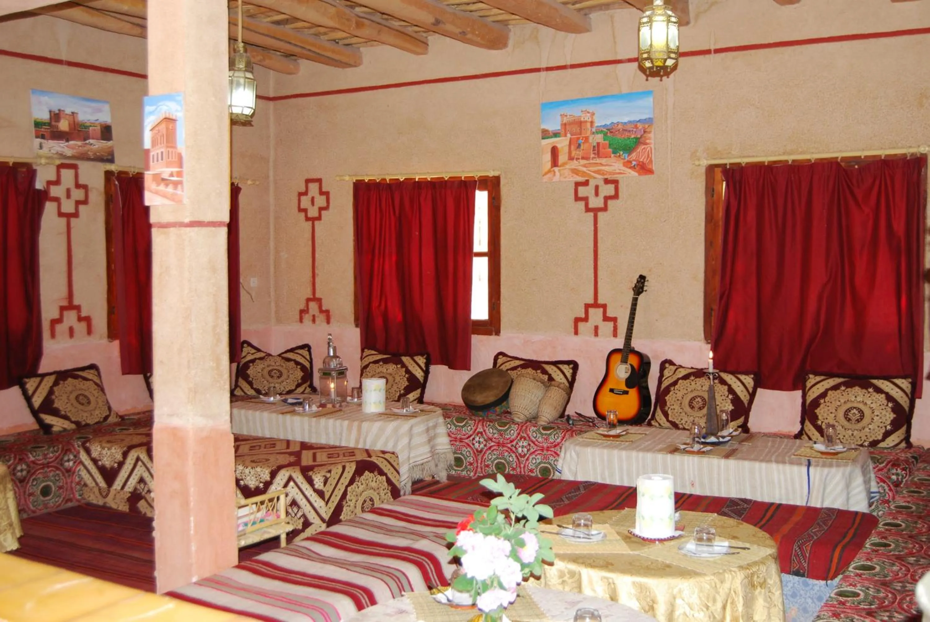 Restaurant/places to eat in Hotel Cascades Dades