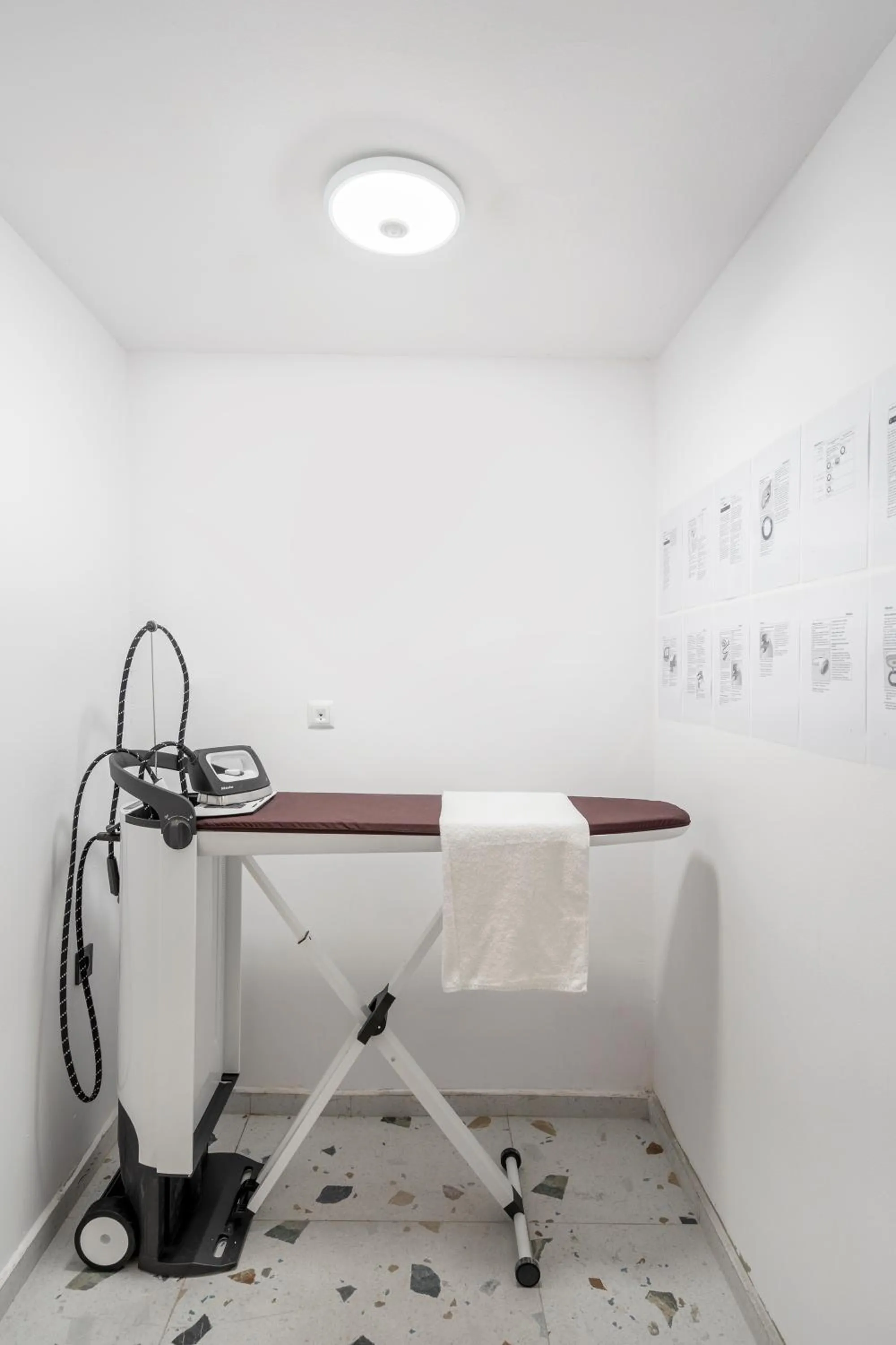 trouser press in Grand Hotel Sunny Beach - All Inclusive