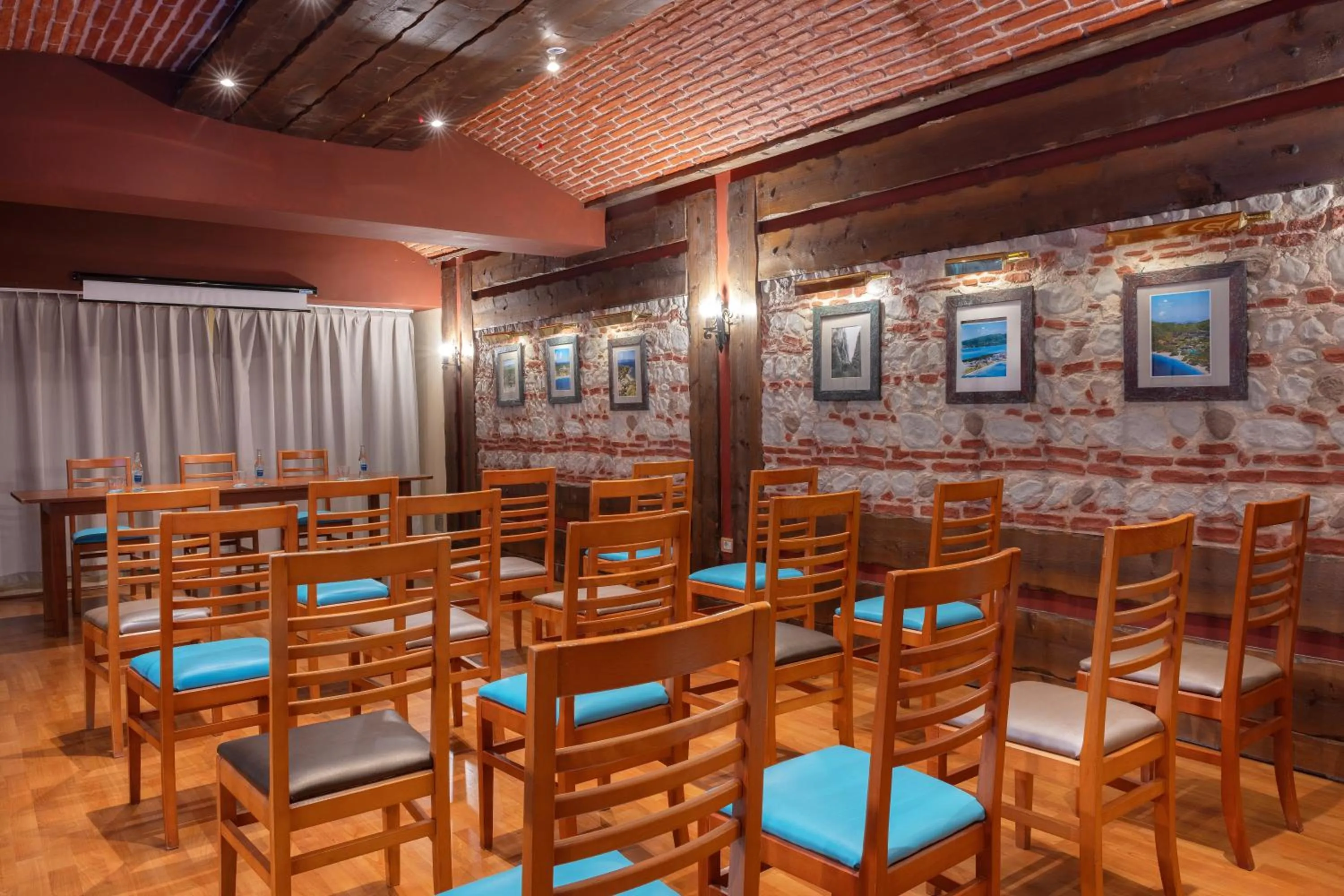 Seating area in Alua Tenerife