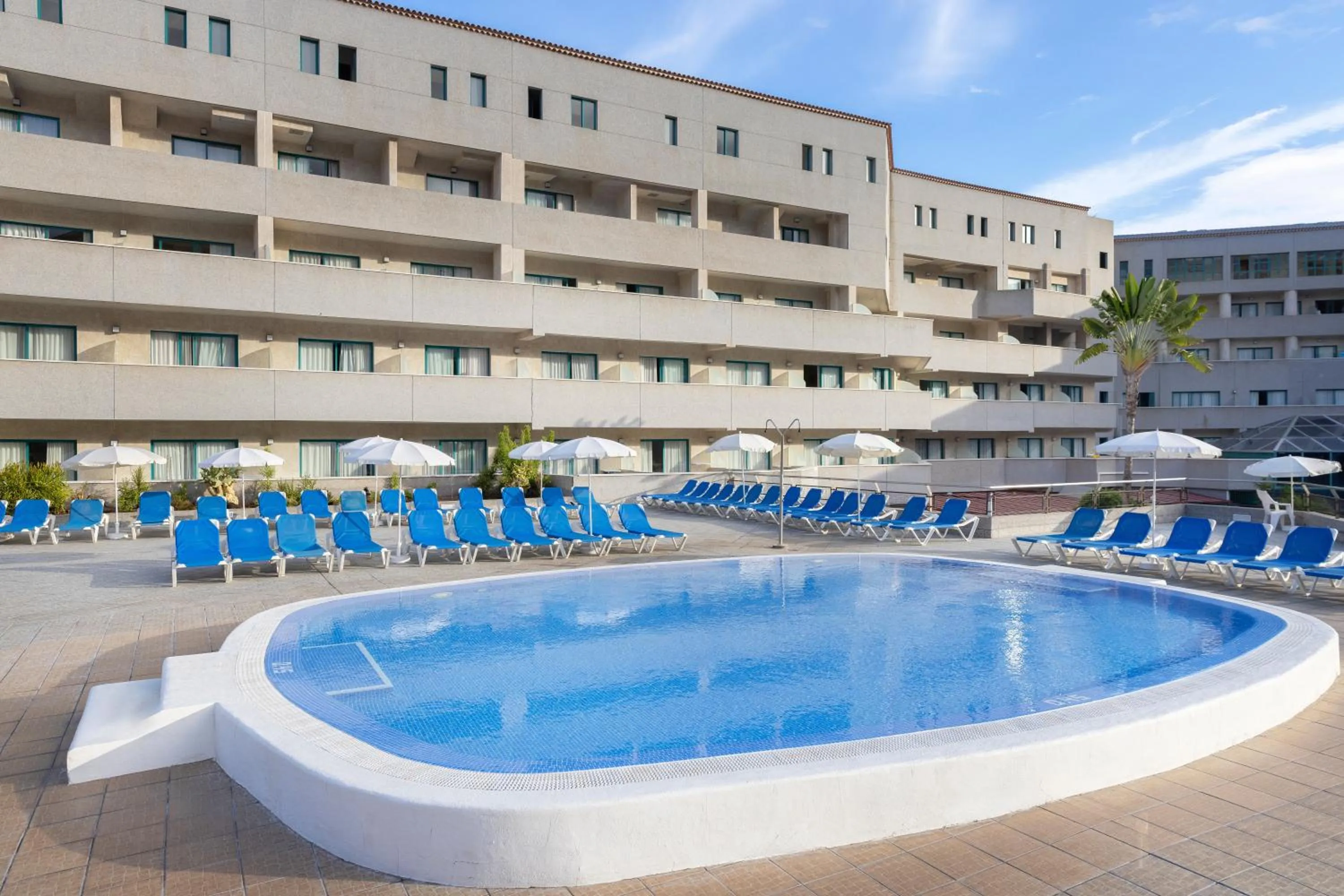 Property building in Alua Tenerife