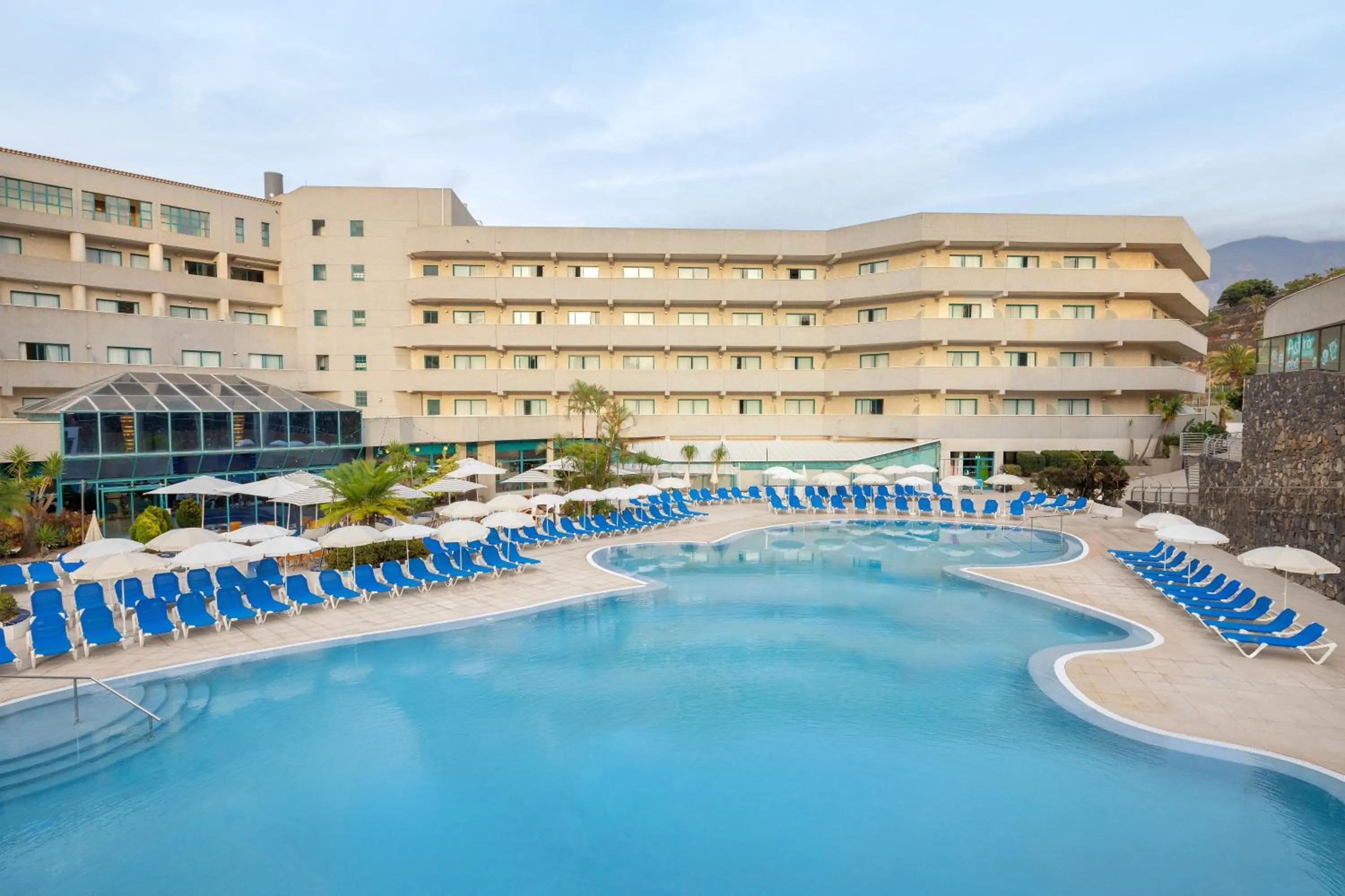 Property building in Alua Tenerife