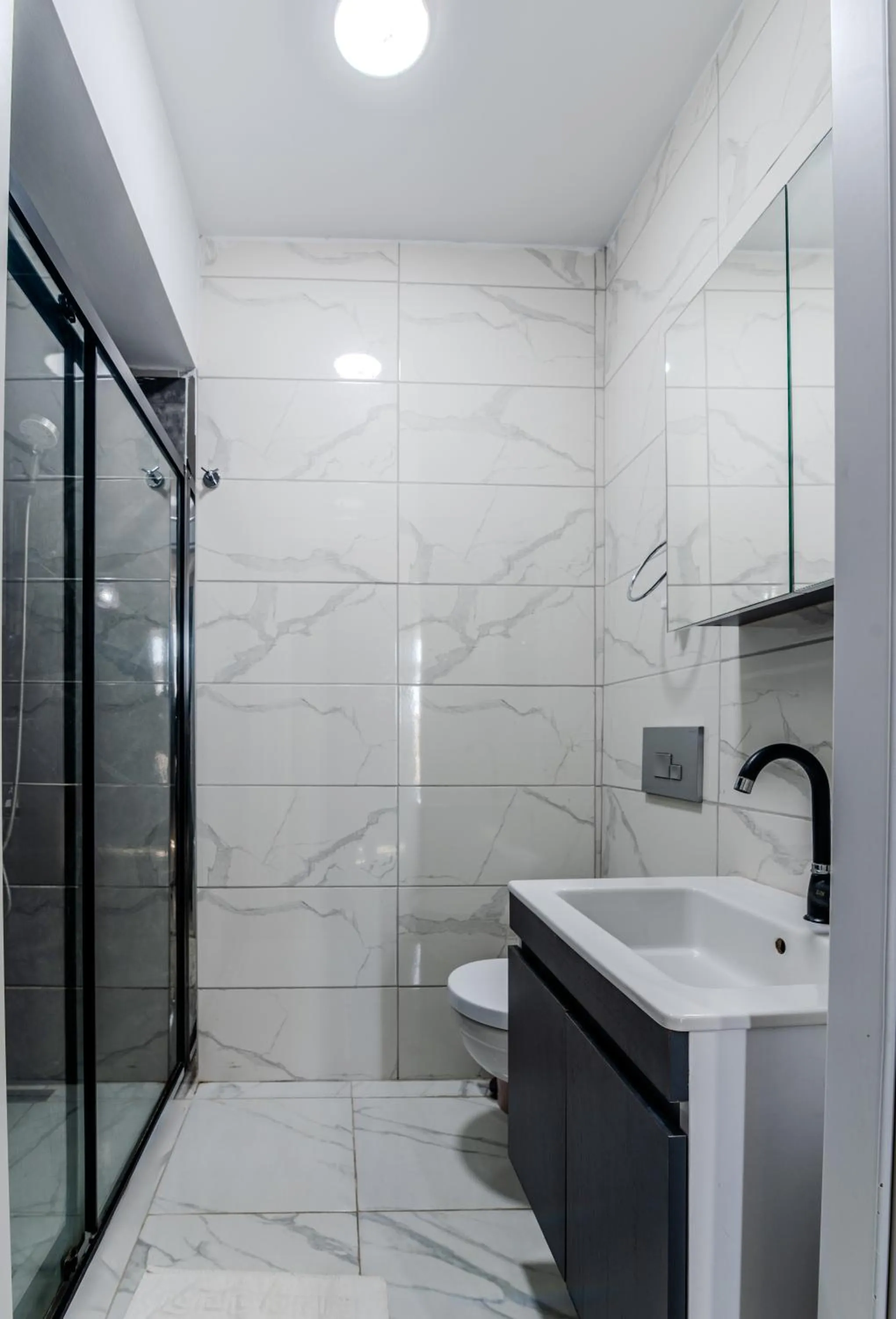 Shower in Airport Black Sea Hotel & Restaurant