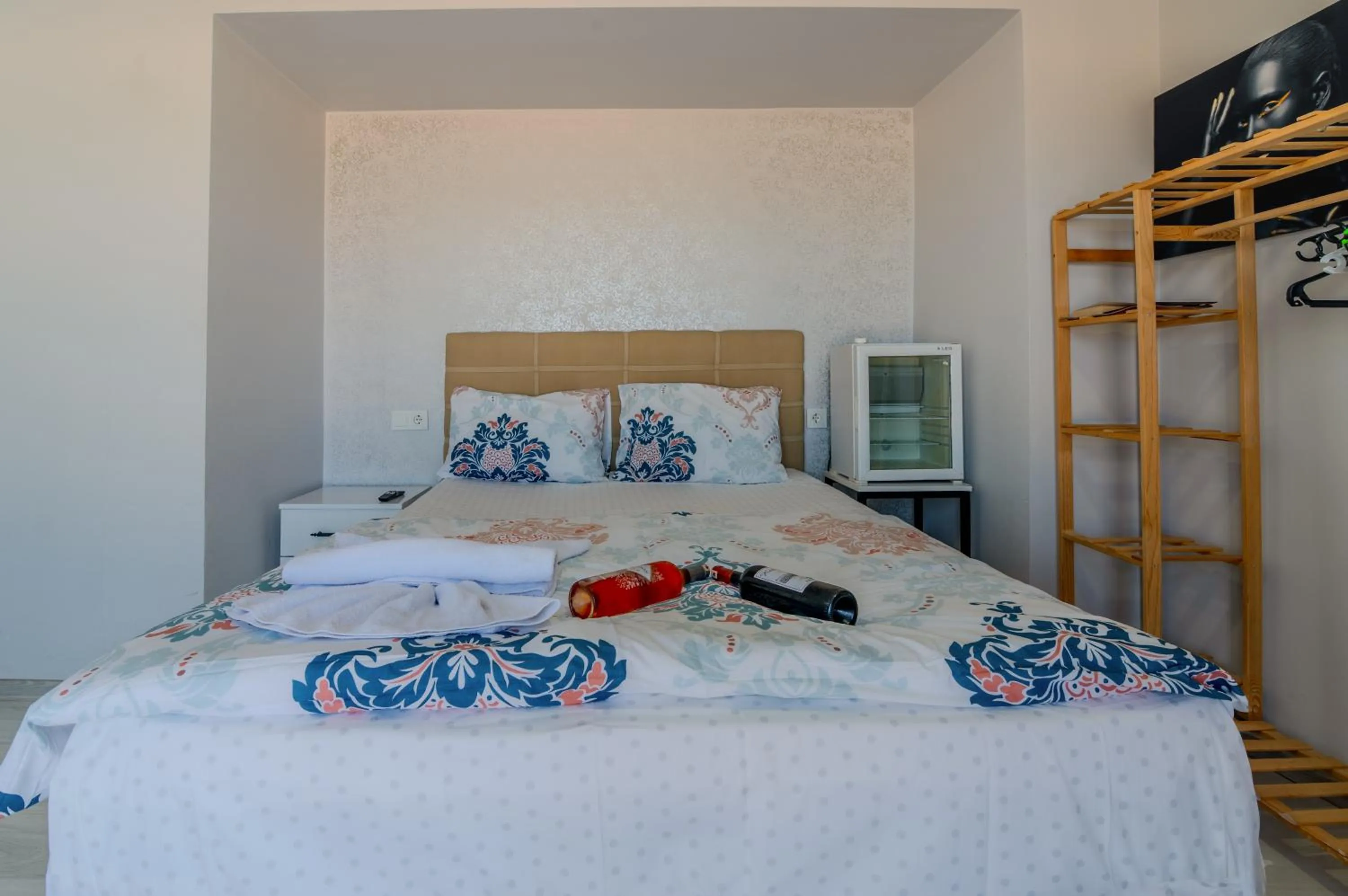 Bed in Airport Black Sea Hotel & Restaurant