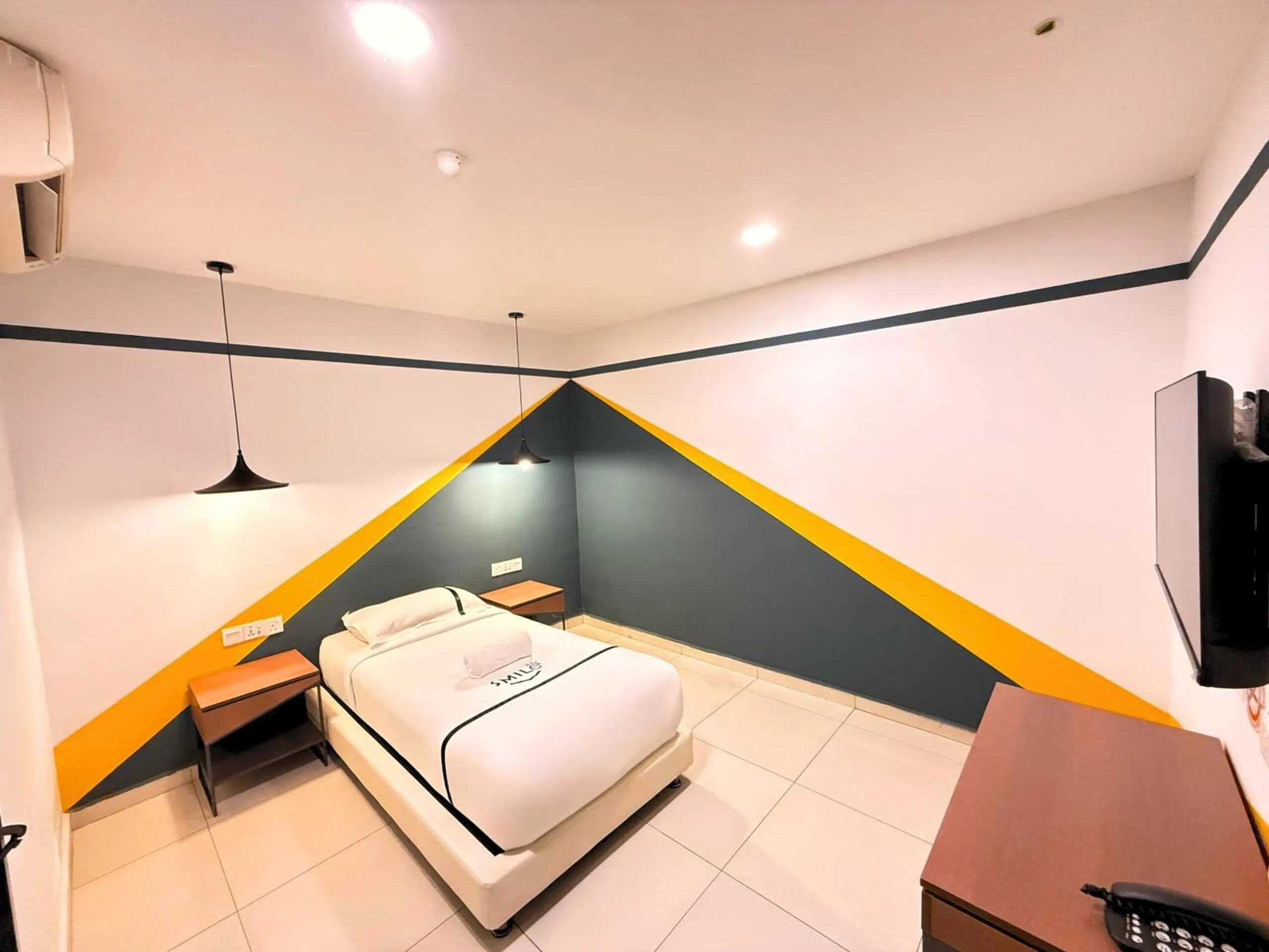 Bed in Smile Hotel Seri Kembangan