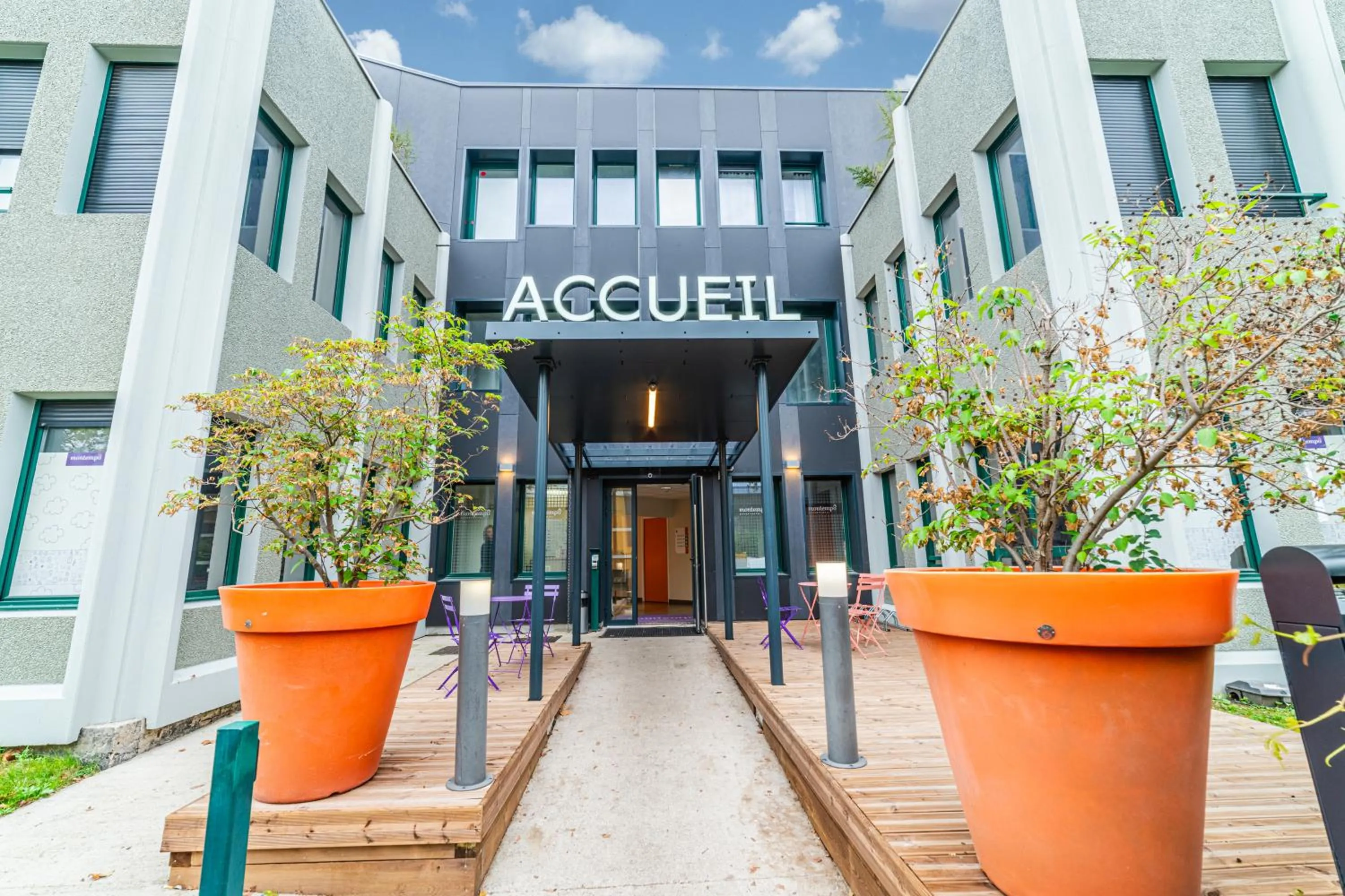 Property building in Montempô Appart'hôtel Lyon Viviani