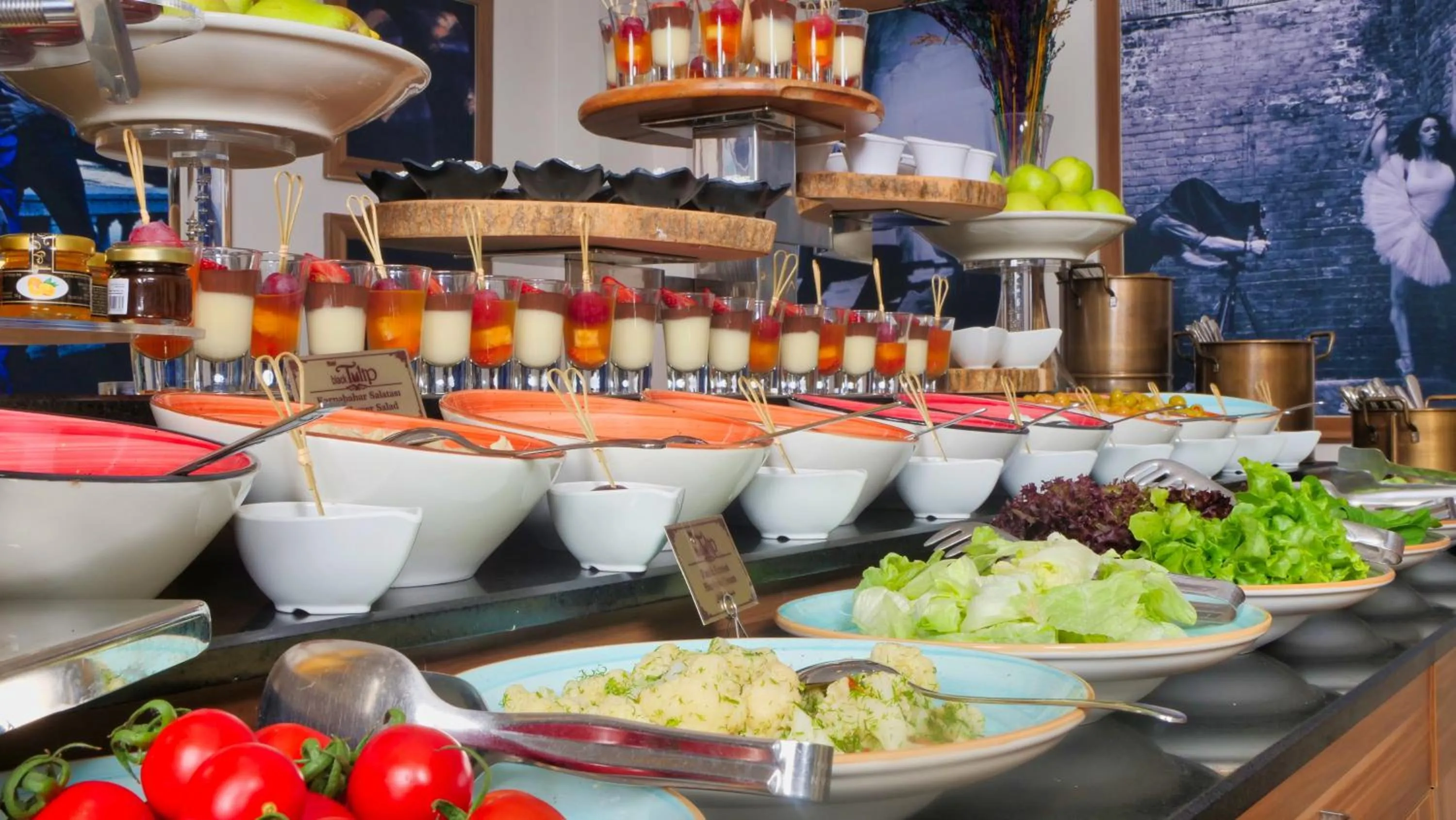 Breakfast in Hotel Black Pearl