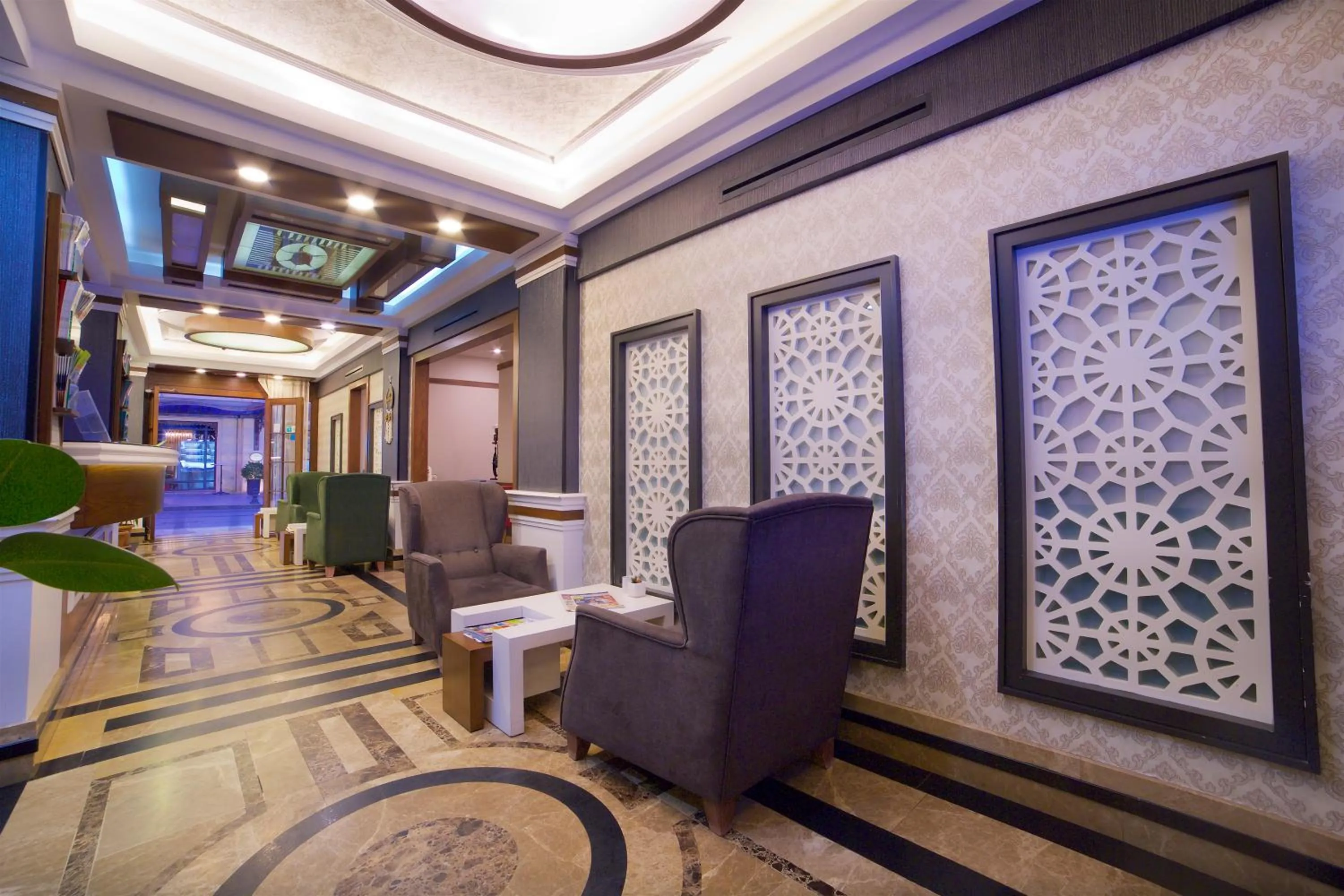 Lobby or reception in Hotel Black Pearl