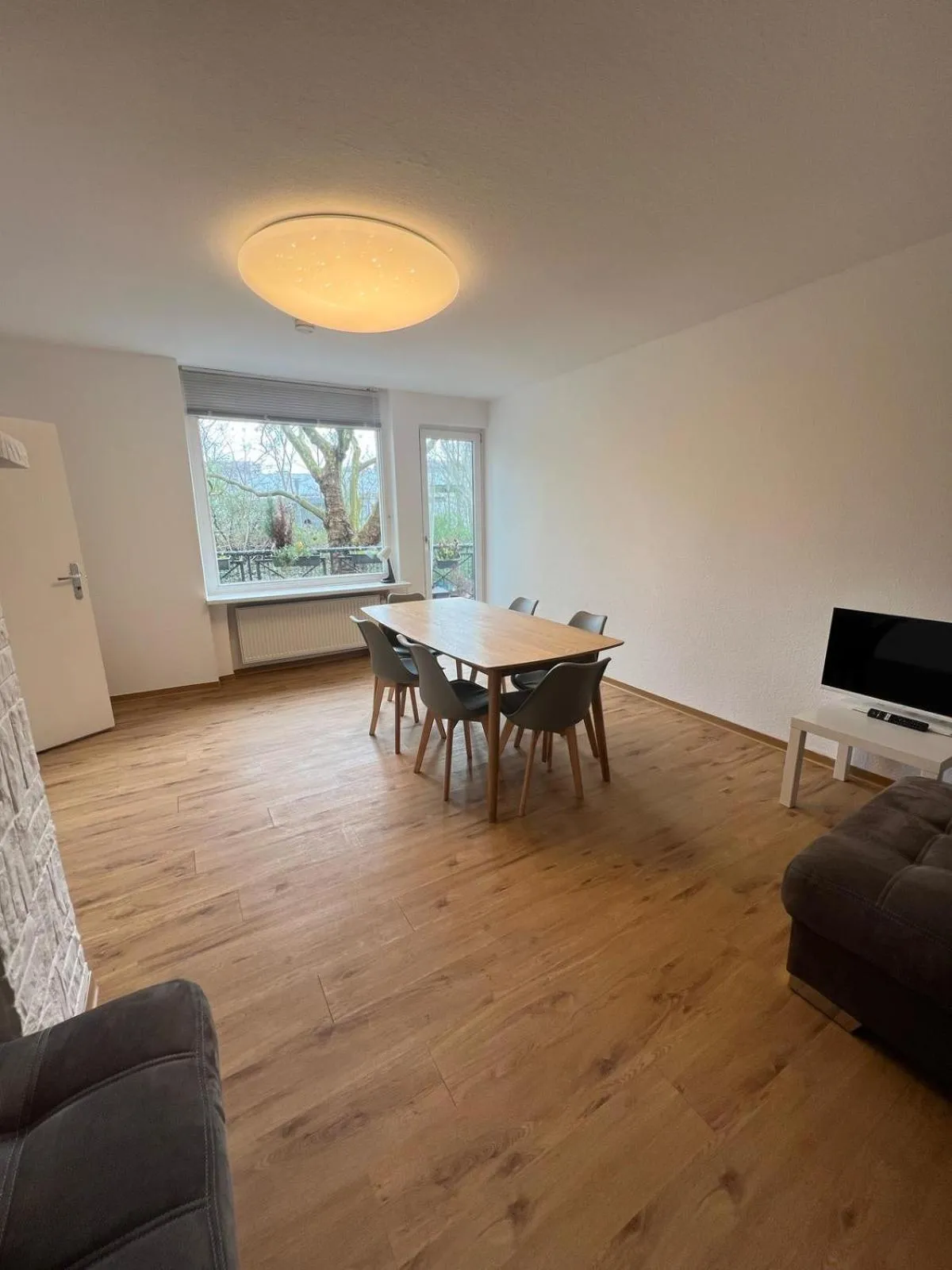 HOME at FRIENDS - City - Zu Hause bei Freunden