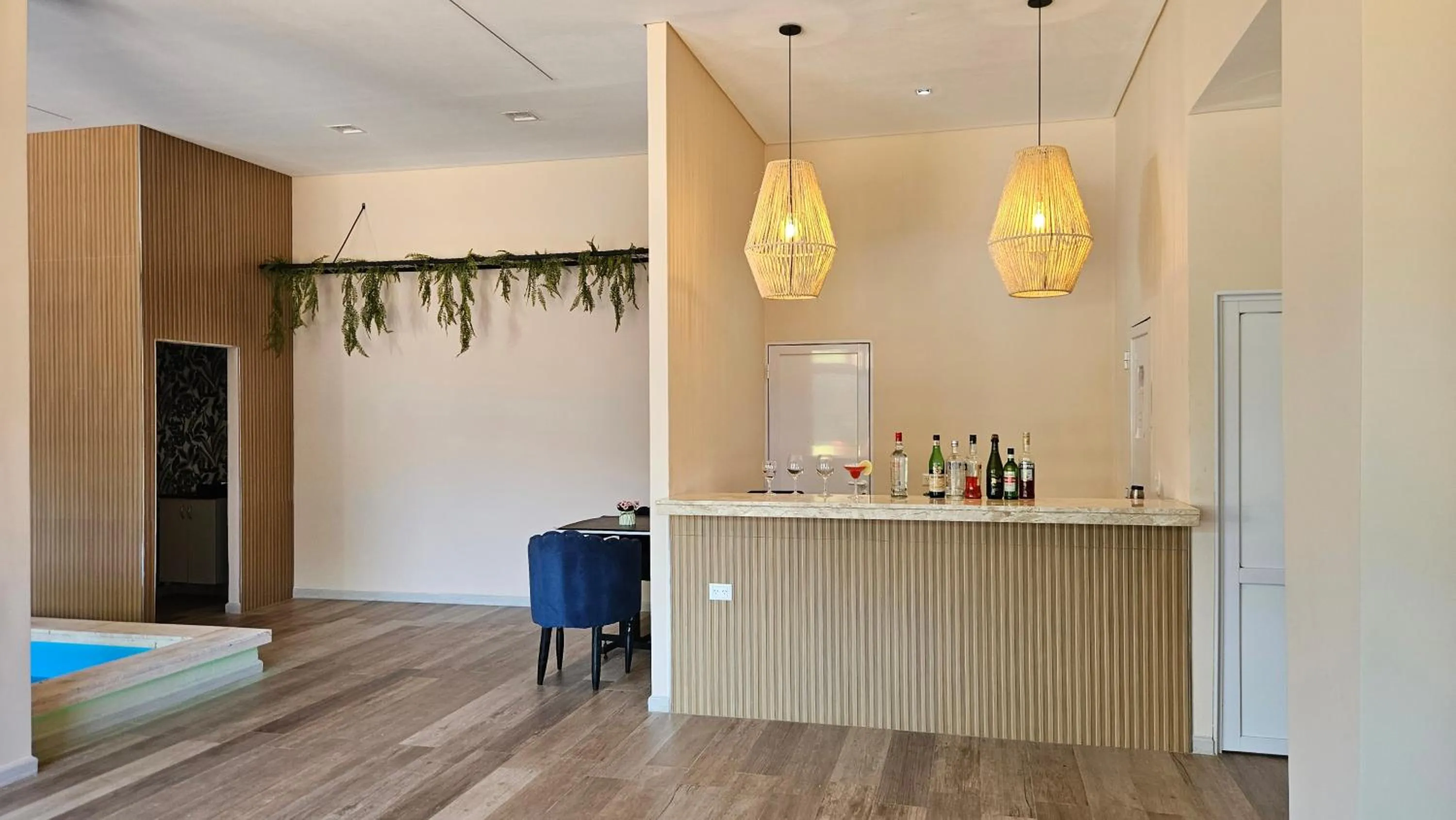 Swimming pool in Mensú Grand Hotel