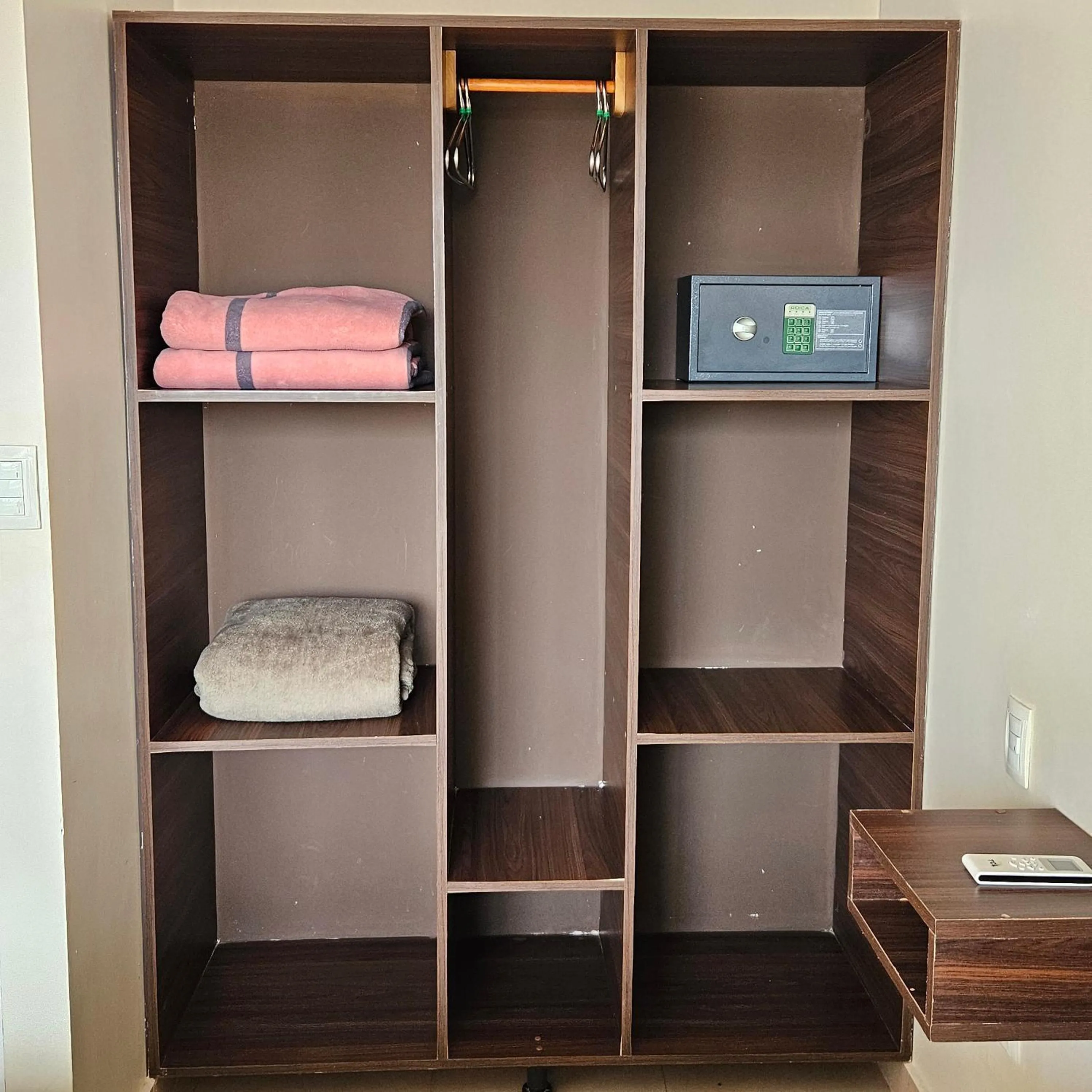 safe in Mensú Grand Hotel