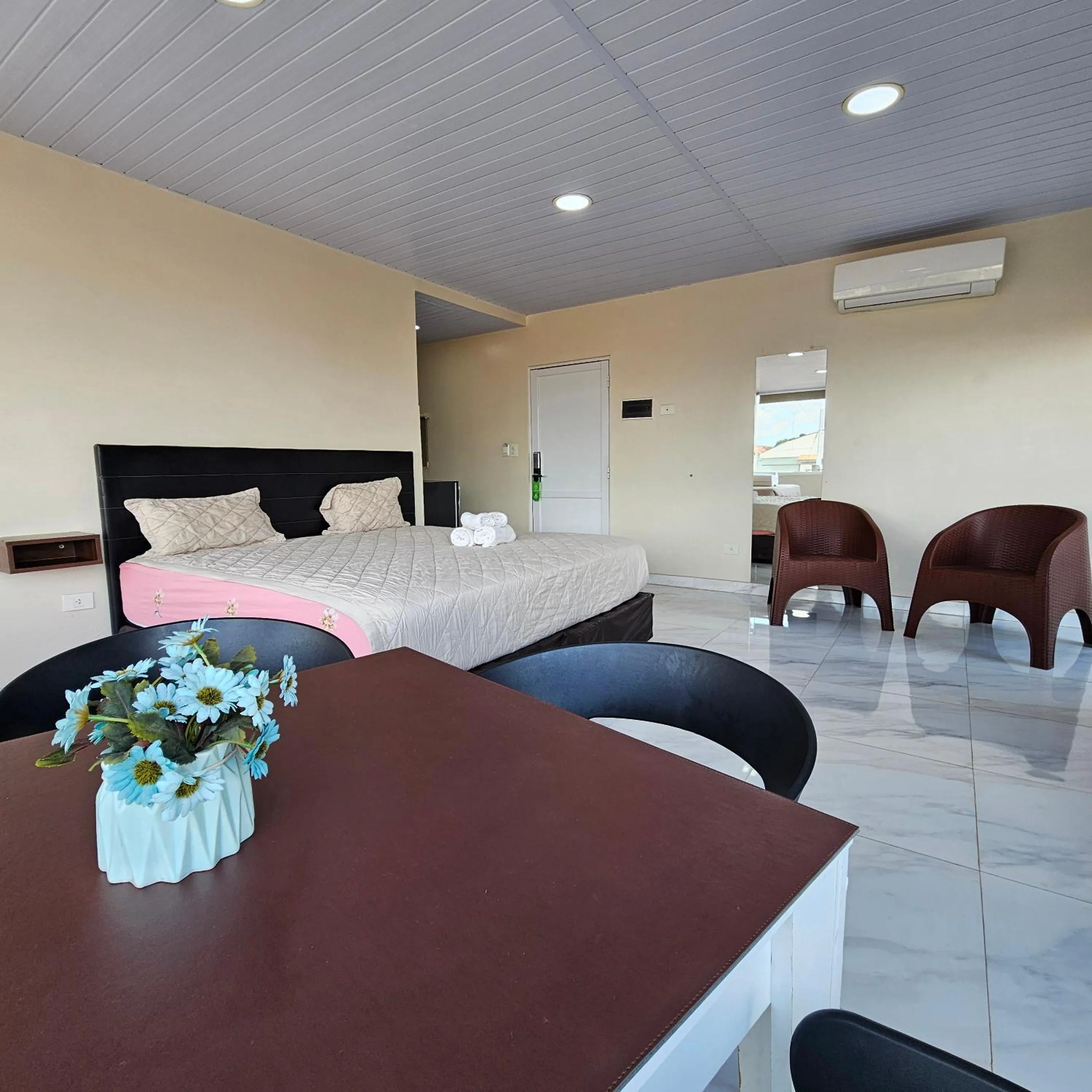 Bed in Mensú Grand Hotel