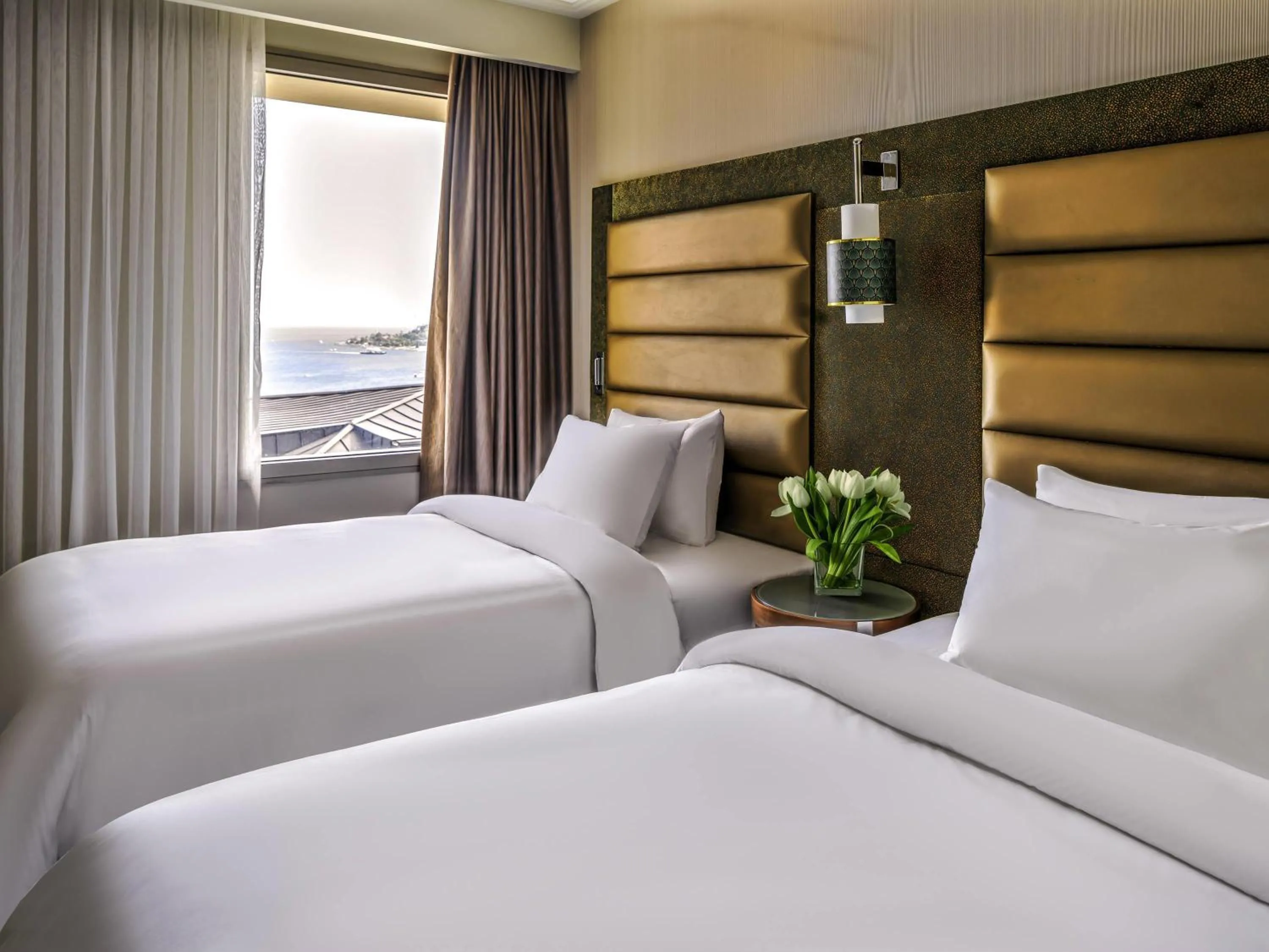 Bedroom, Bed in The Artisan Hotel Istanbul - MGallery Collection