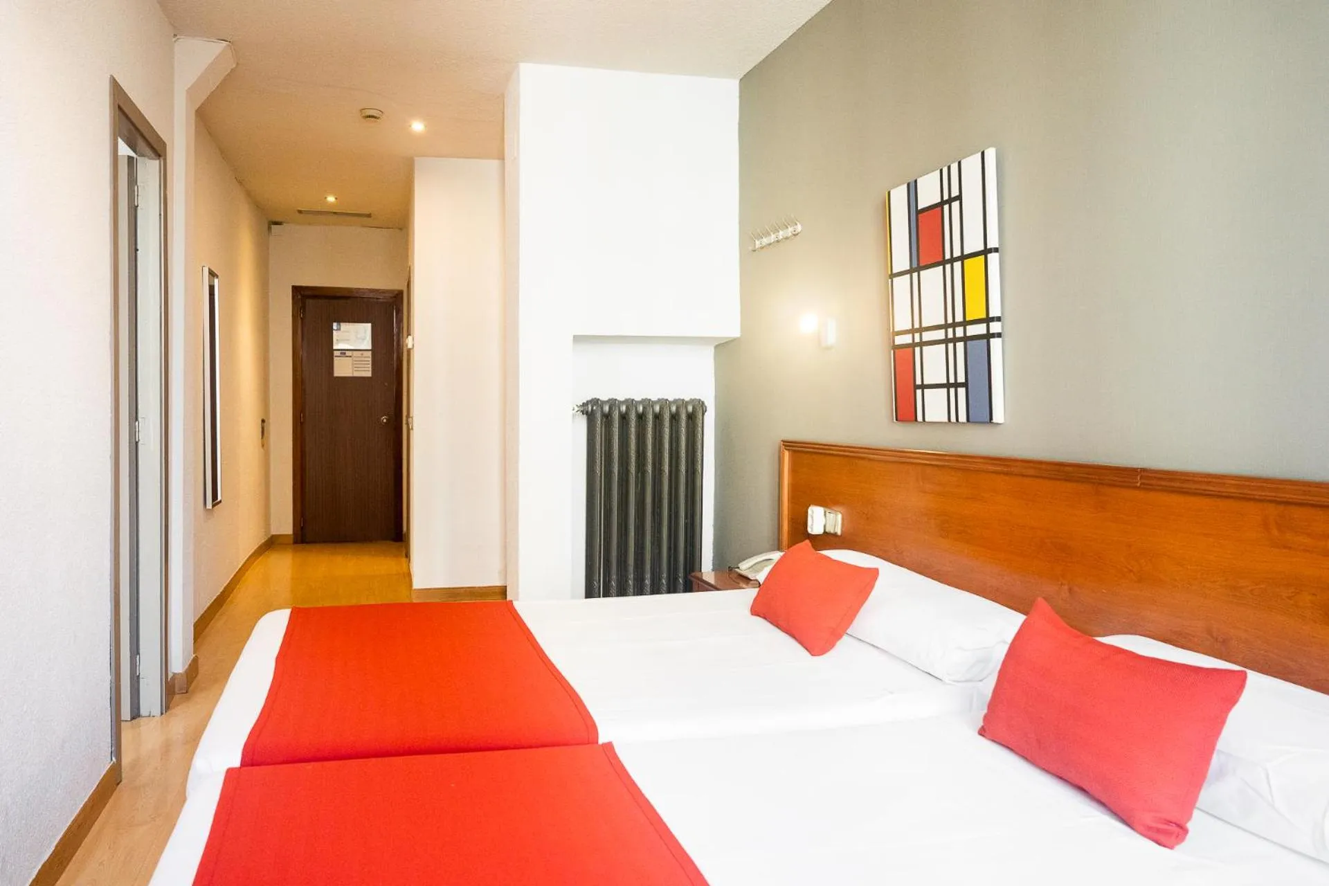 Photo of the whole room, Bed in Hostal Persal