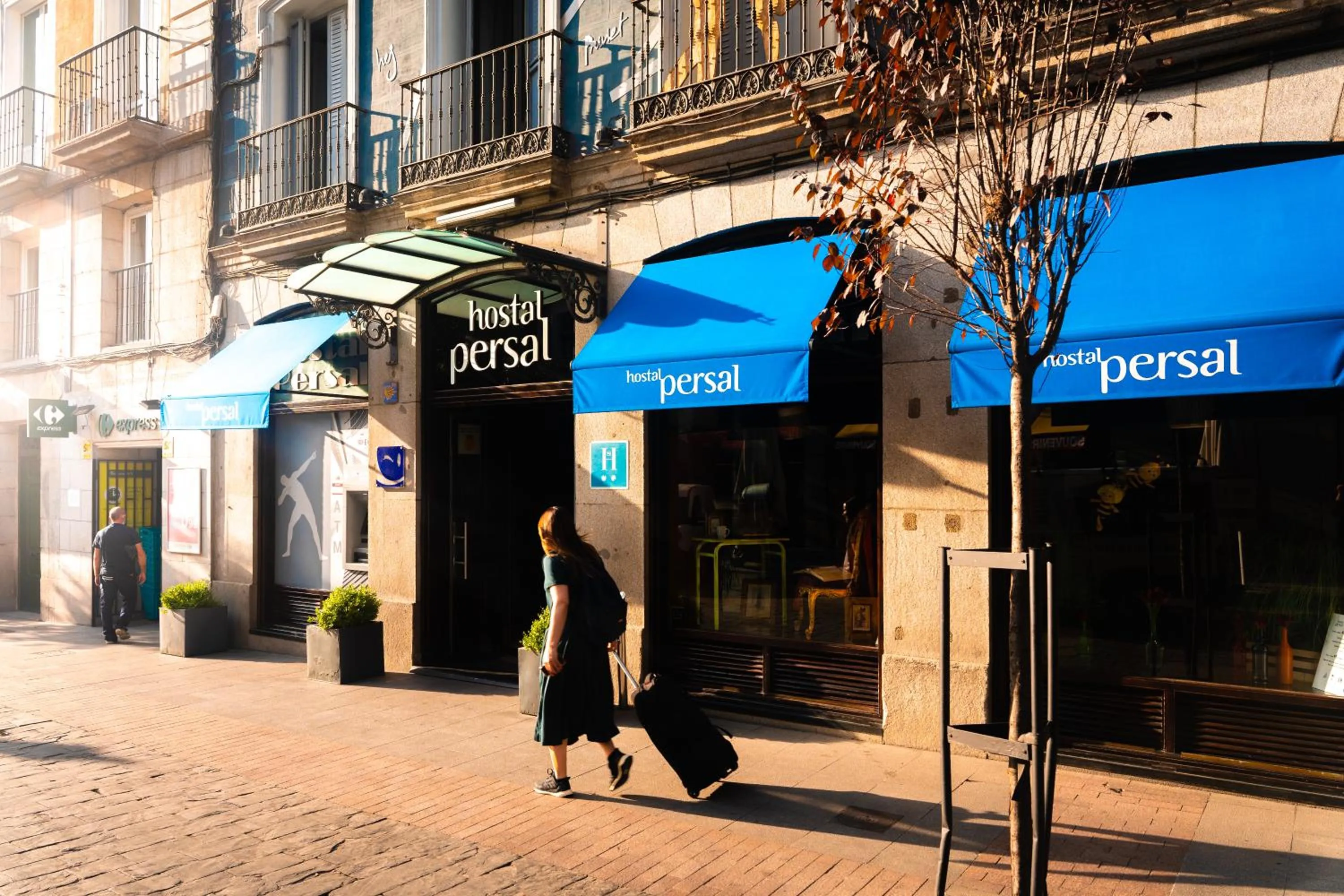 Property building in Hostal Persal