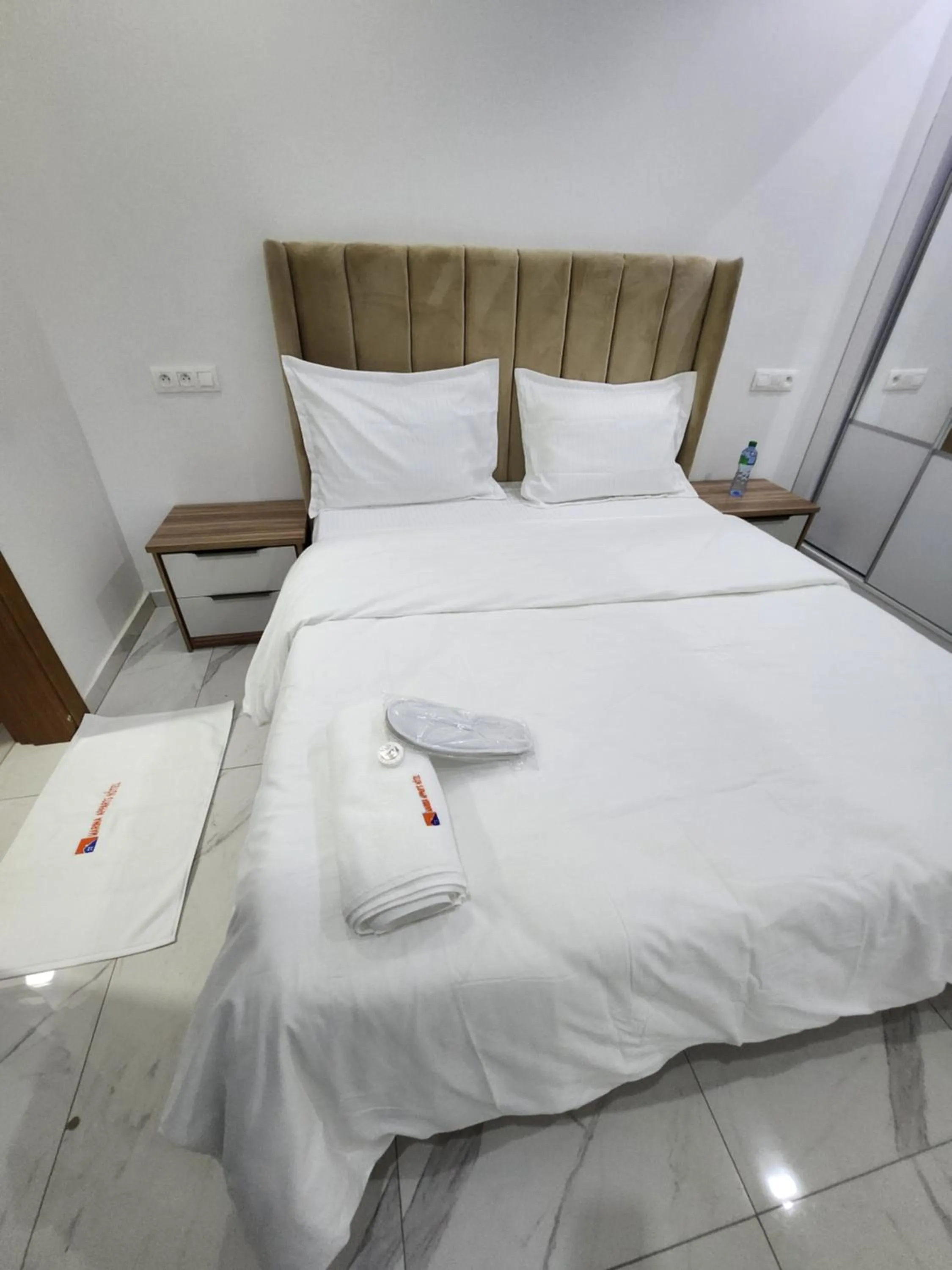 Bed in MARINA APPART Hôtel