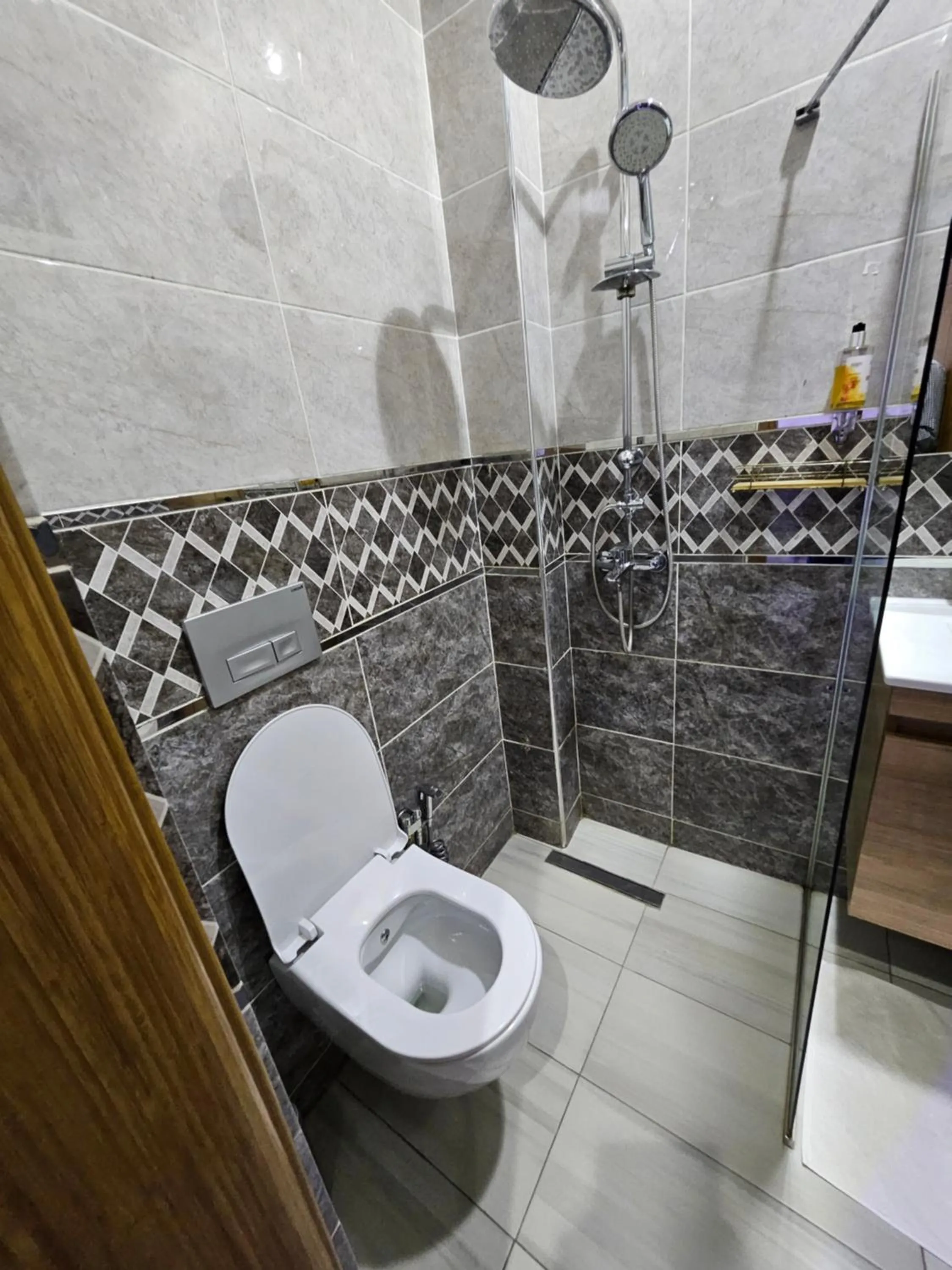 Bathroom in MARINA APPART Hôtel