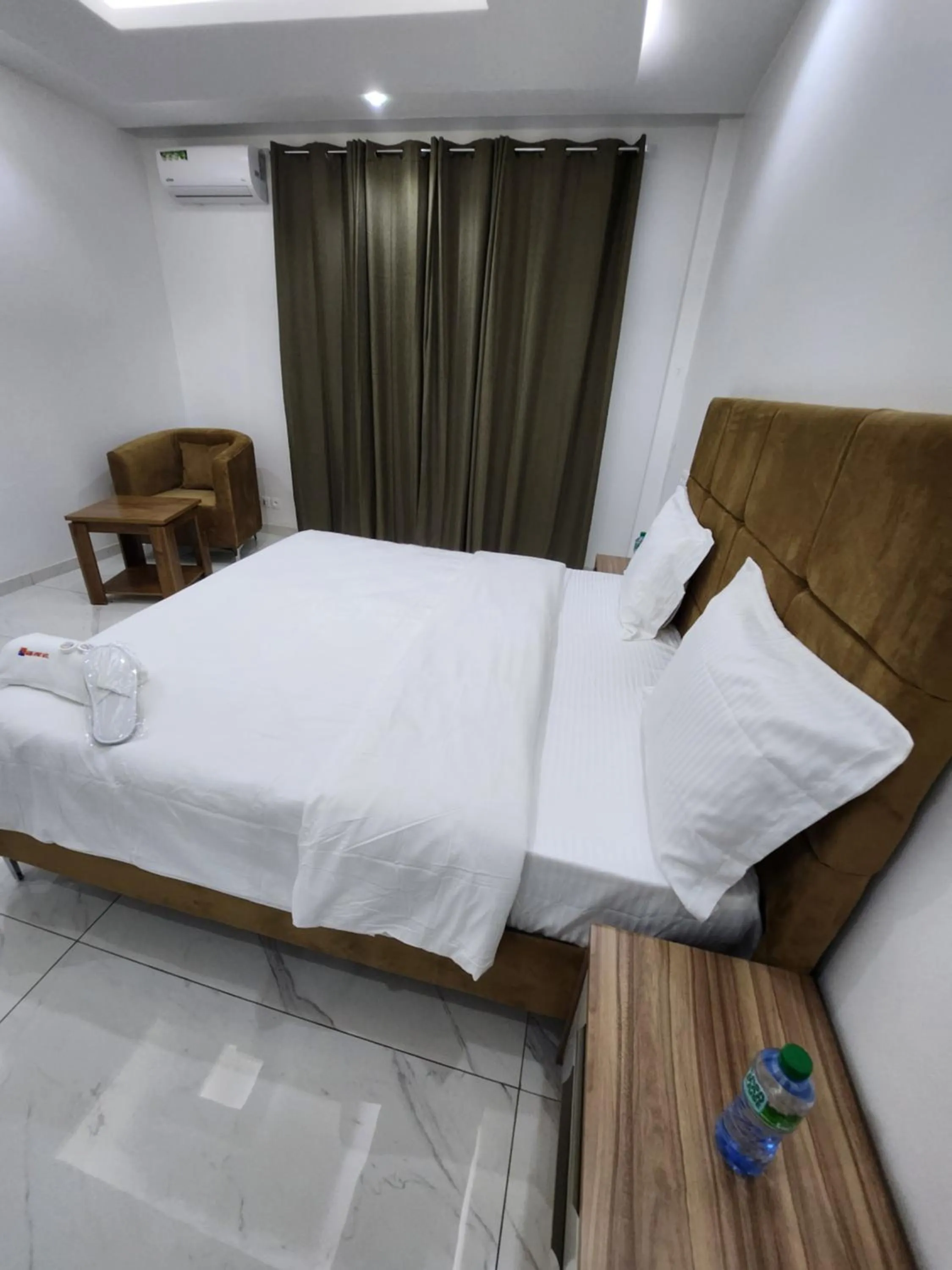 Bedroom, Bed in MARINA APPART Hôtel