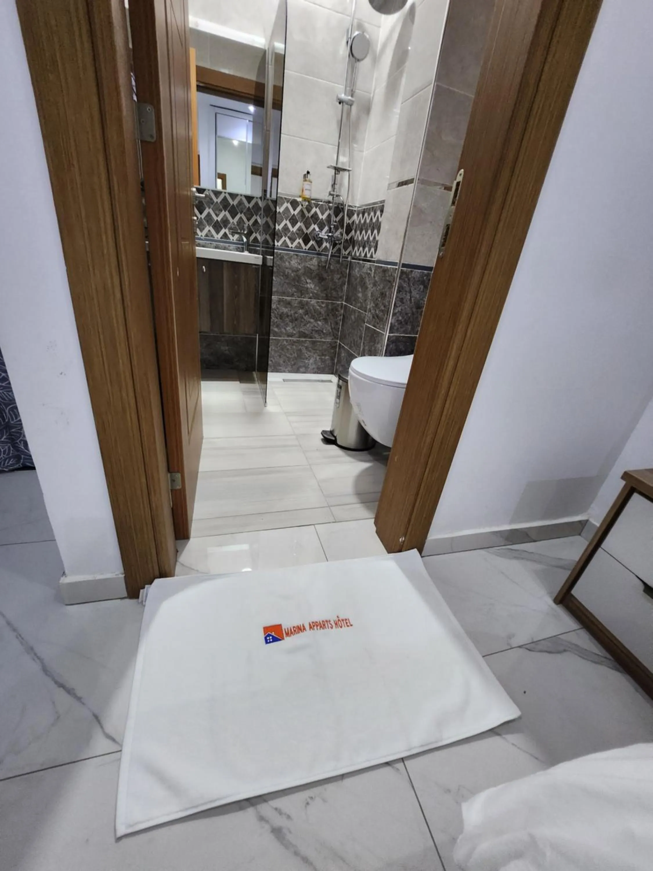 Bathroom in MARINA APPART Hôtel