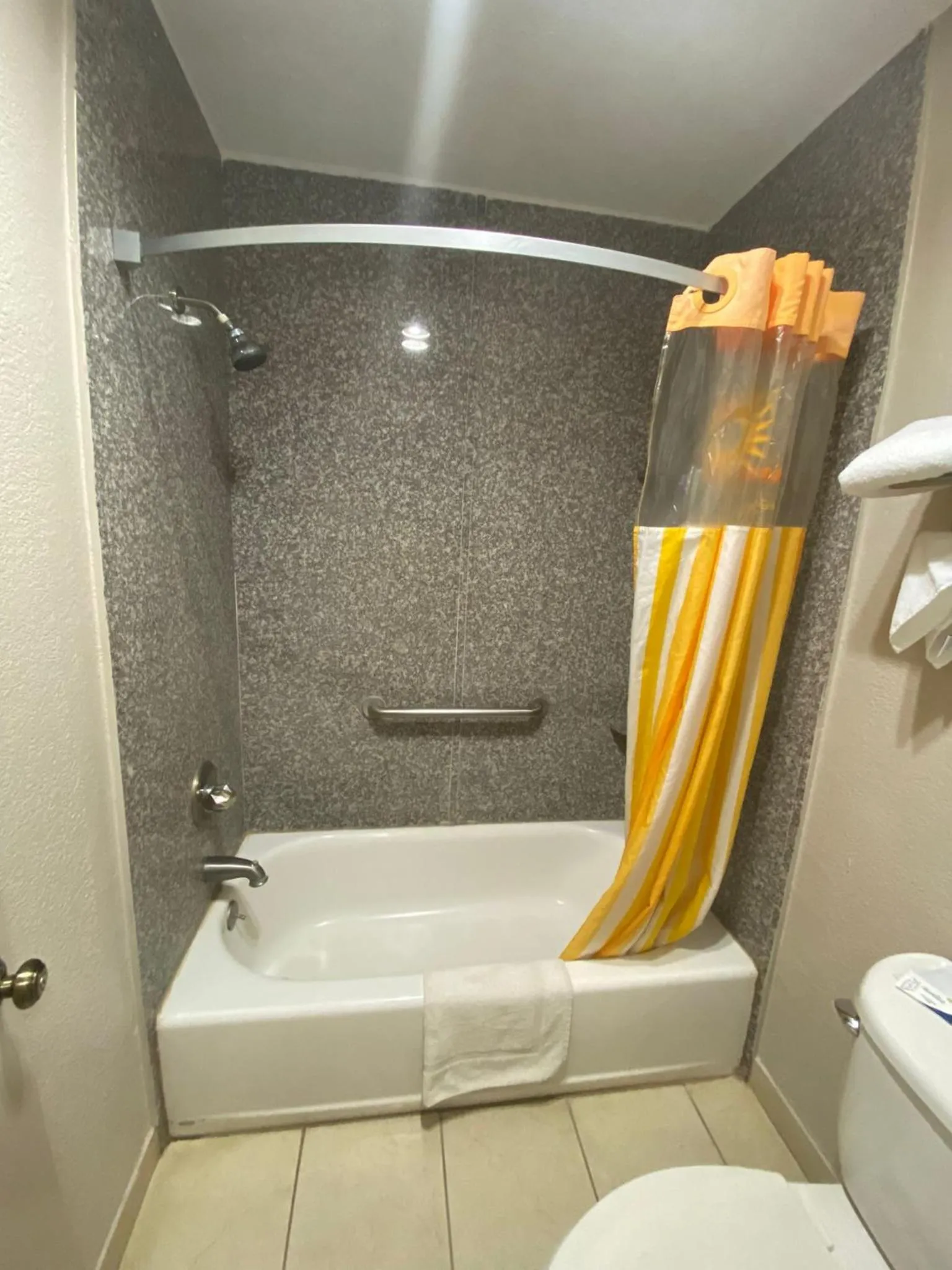 Shower in Sunrise Inn