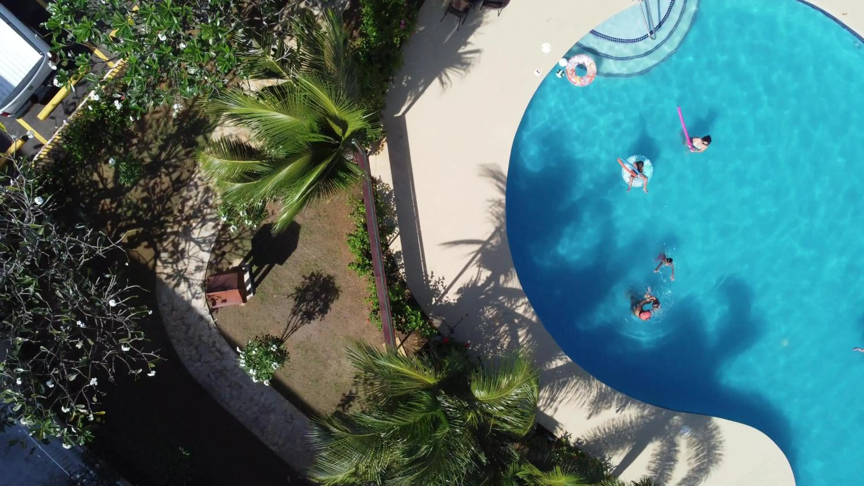 Pool view in Paradiso Resort & Spa