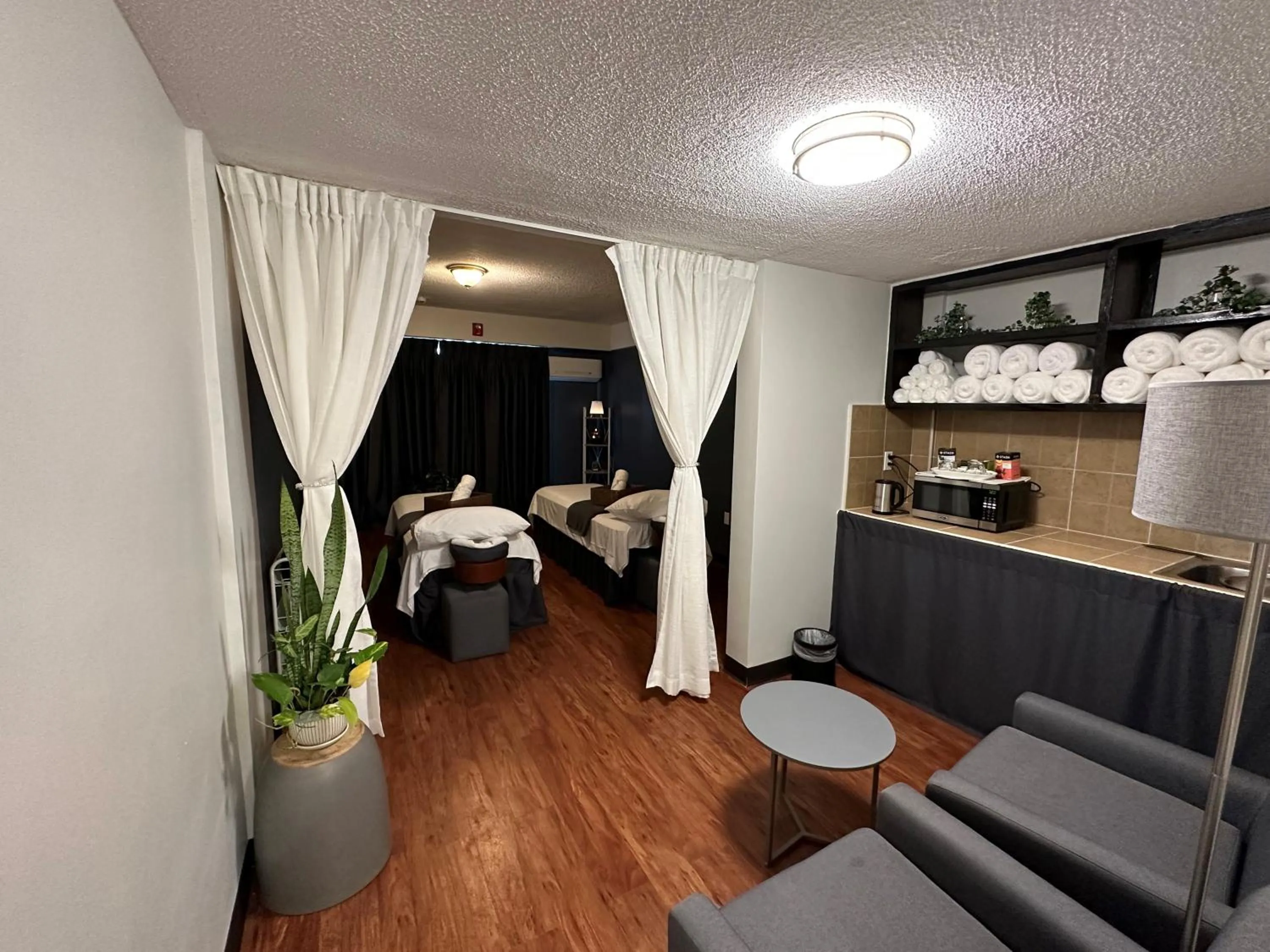 Massage in Paradiso Resort & Spa