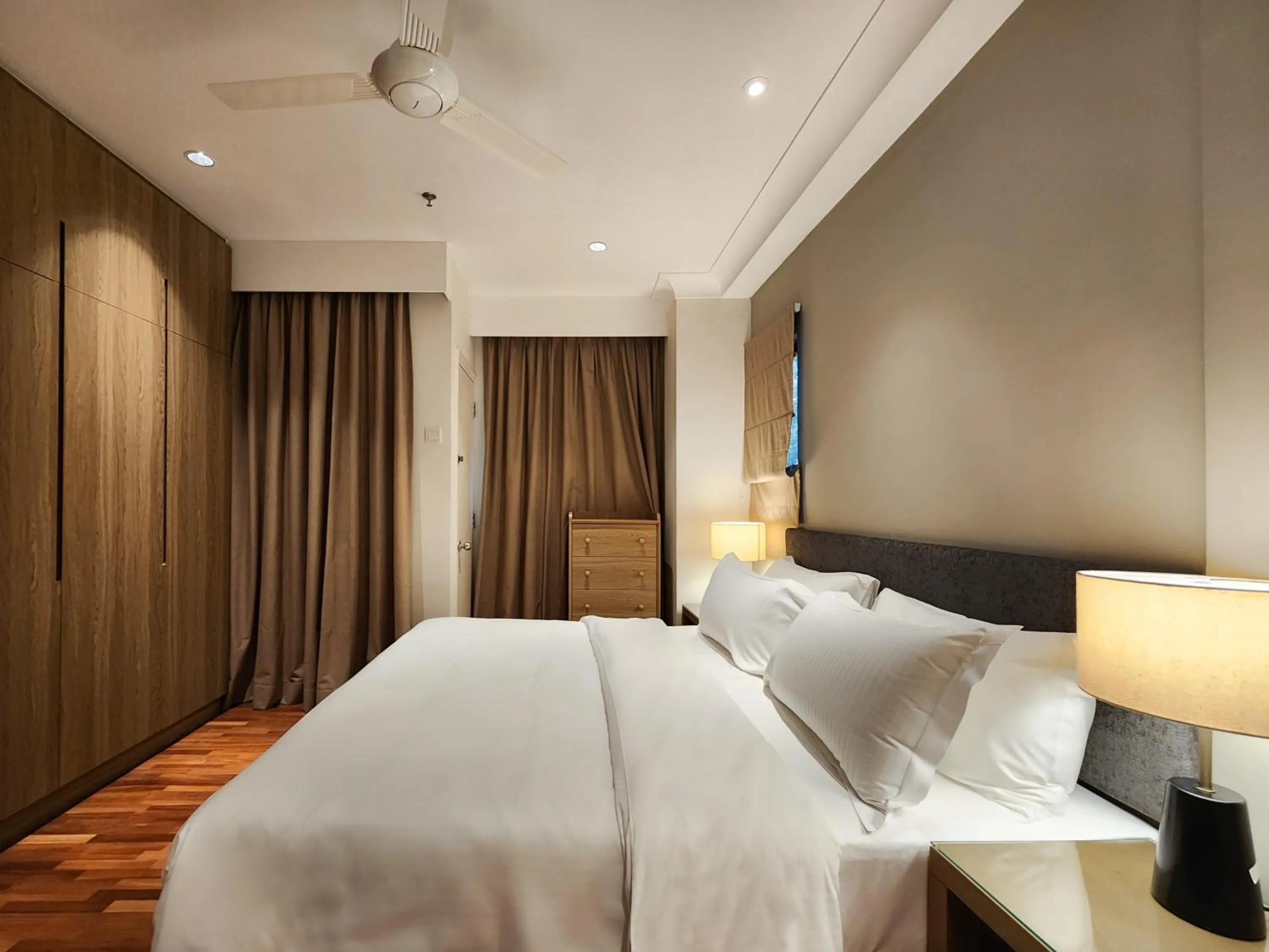 Bedroom, Bed in Domitys Bangsar Kuala Lumpur
