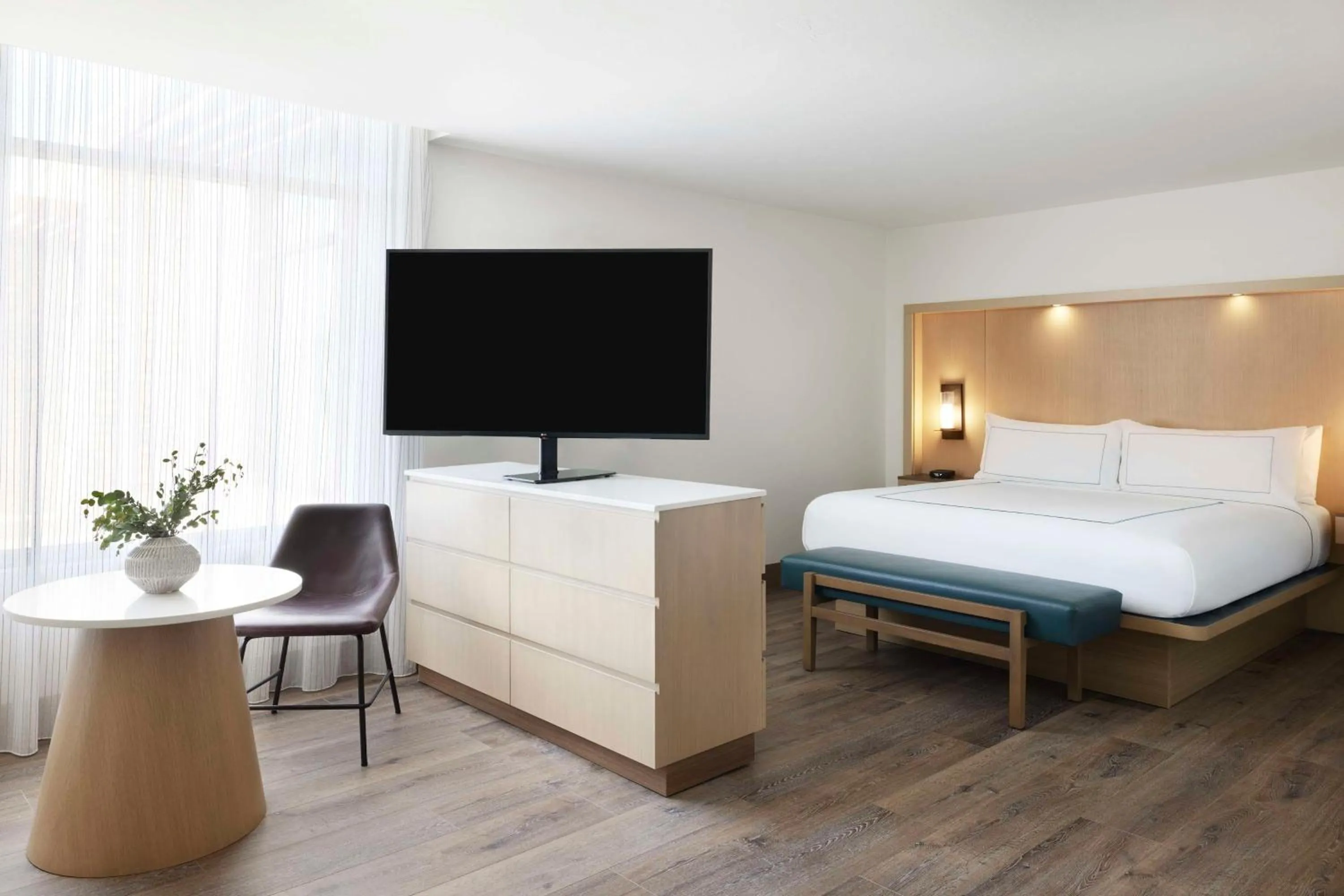 Bed in The Eddy Hotel Tucson, Tapestry Collection By Hilton