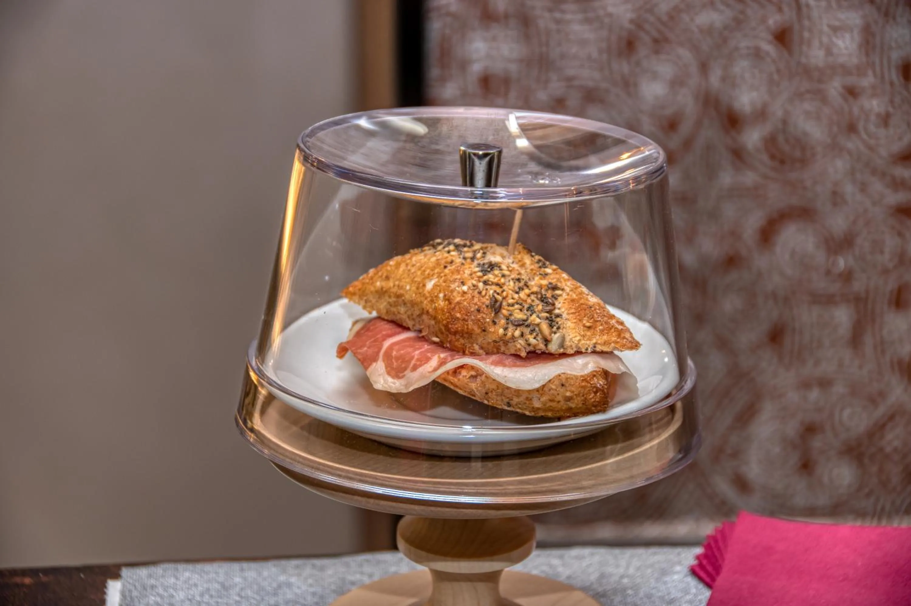 Lounge or bar in Hotel Castilla Vieja