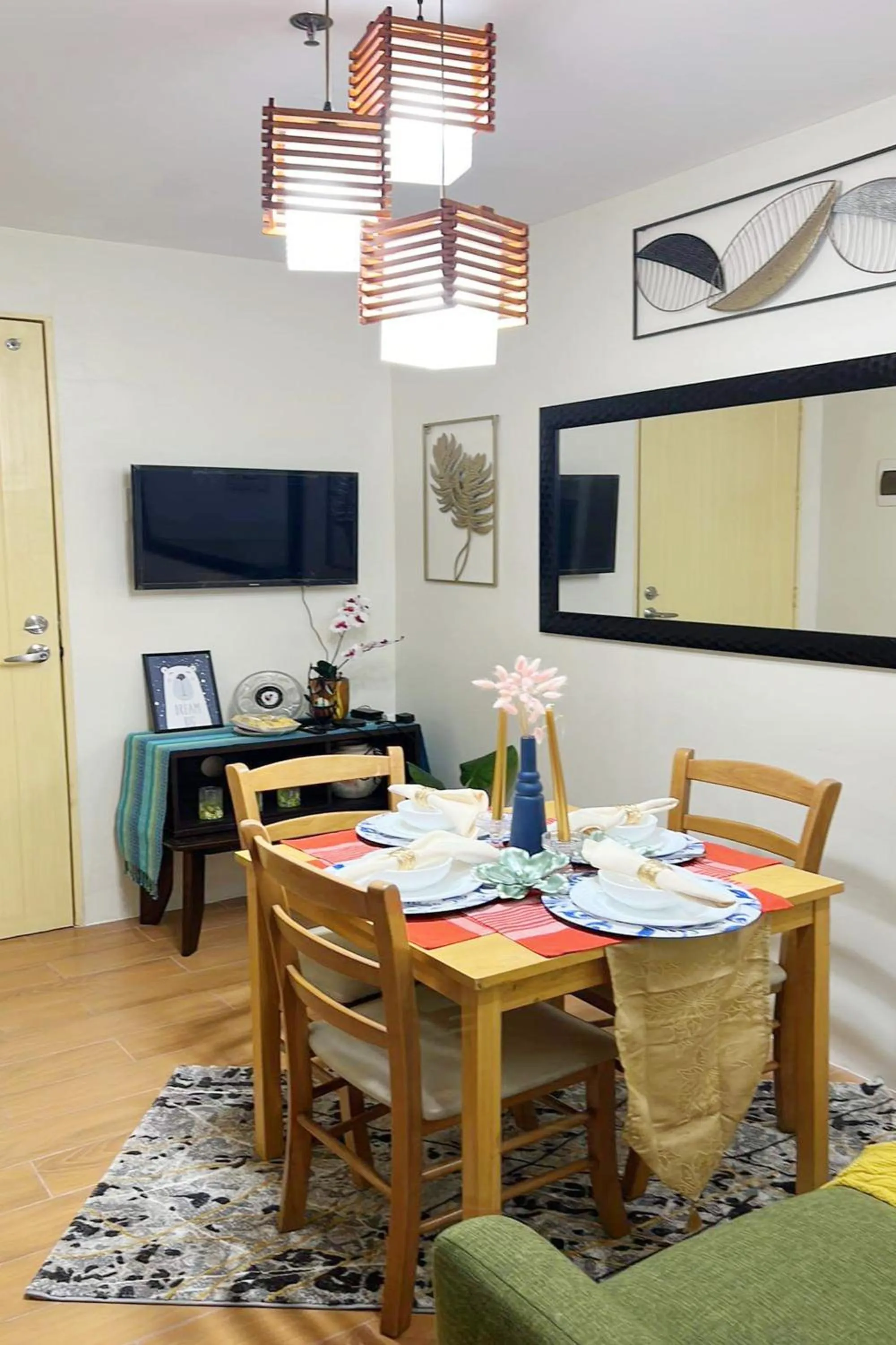 TV and multimedia in 4th- Sea View of Seawind Condominium