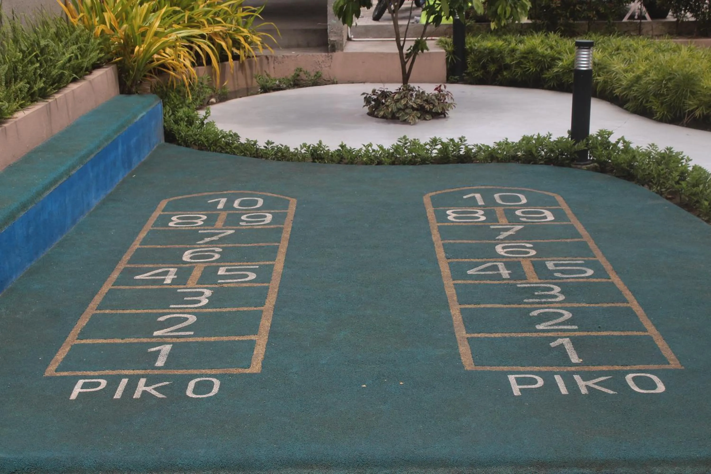 Day in 4th- Sea View of Seawind Condominium