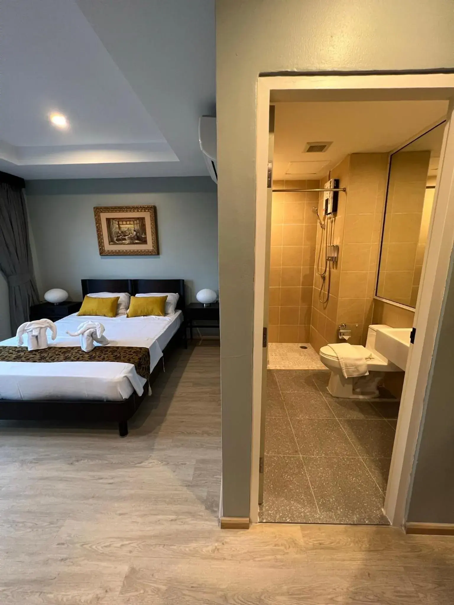 Superior Double Room in Aloha Residence Superior Double Room in Aloha Residence