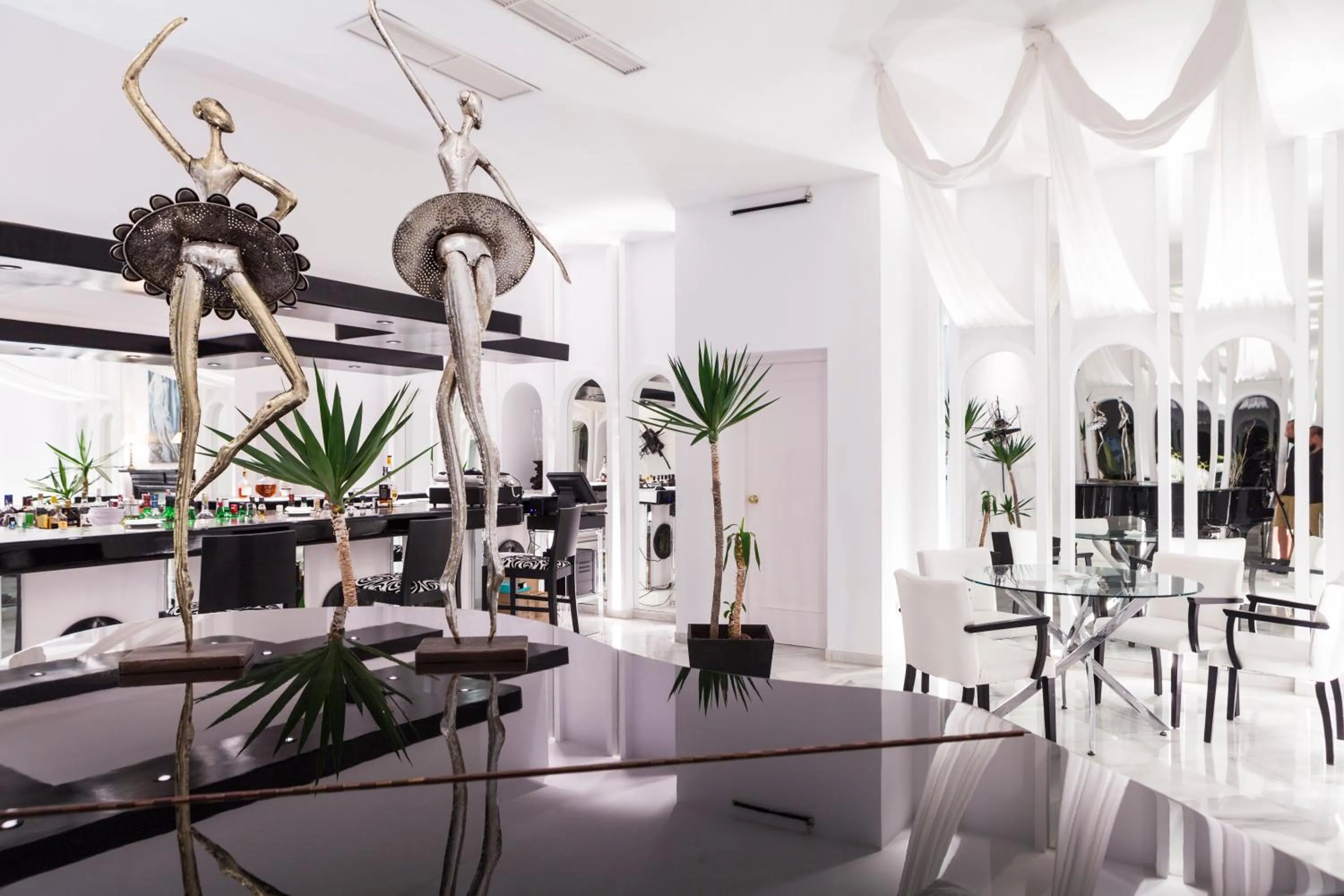 Lounge or bar in Hotel Suites Albayzin Del Mar