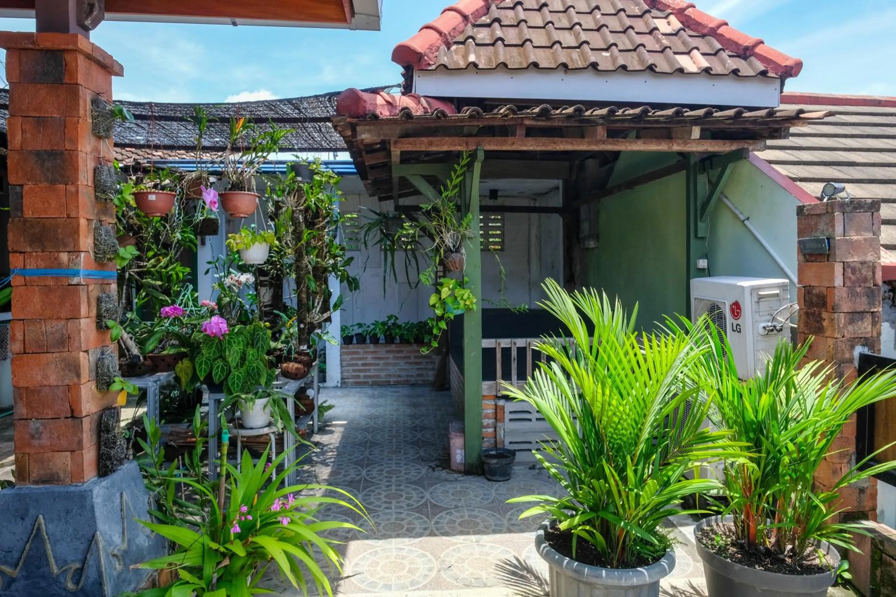 Property building in OYO 91803 Gita Graha Guest House Syariah