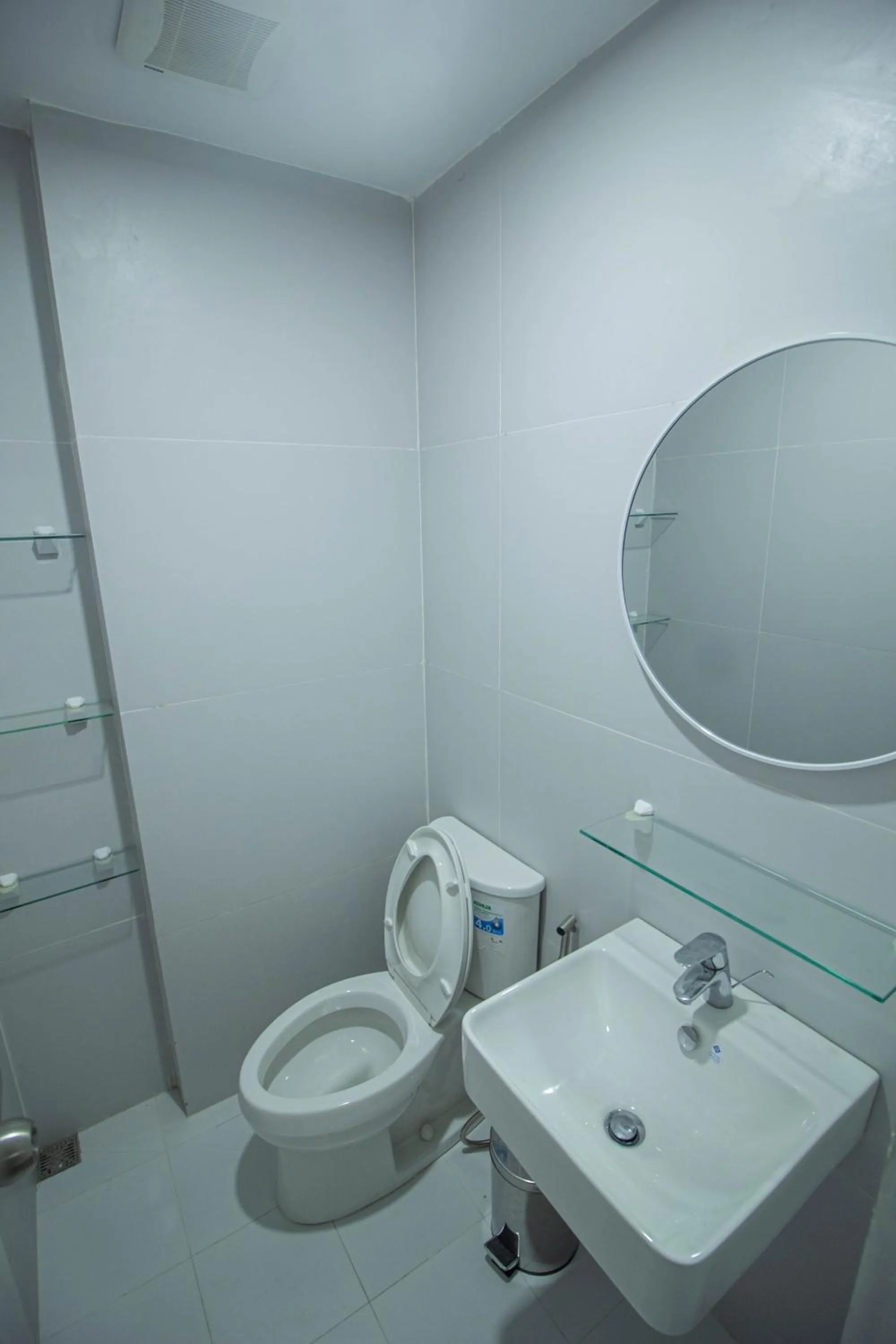 Toilet in Twin Hearts Residences 1