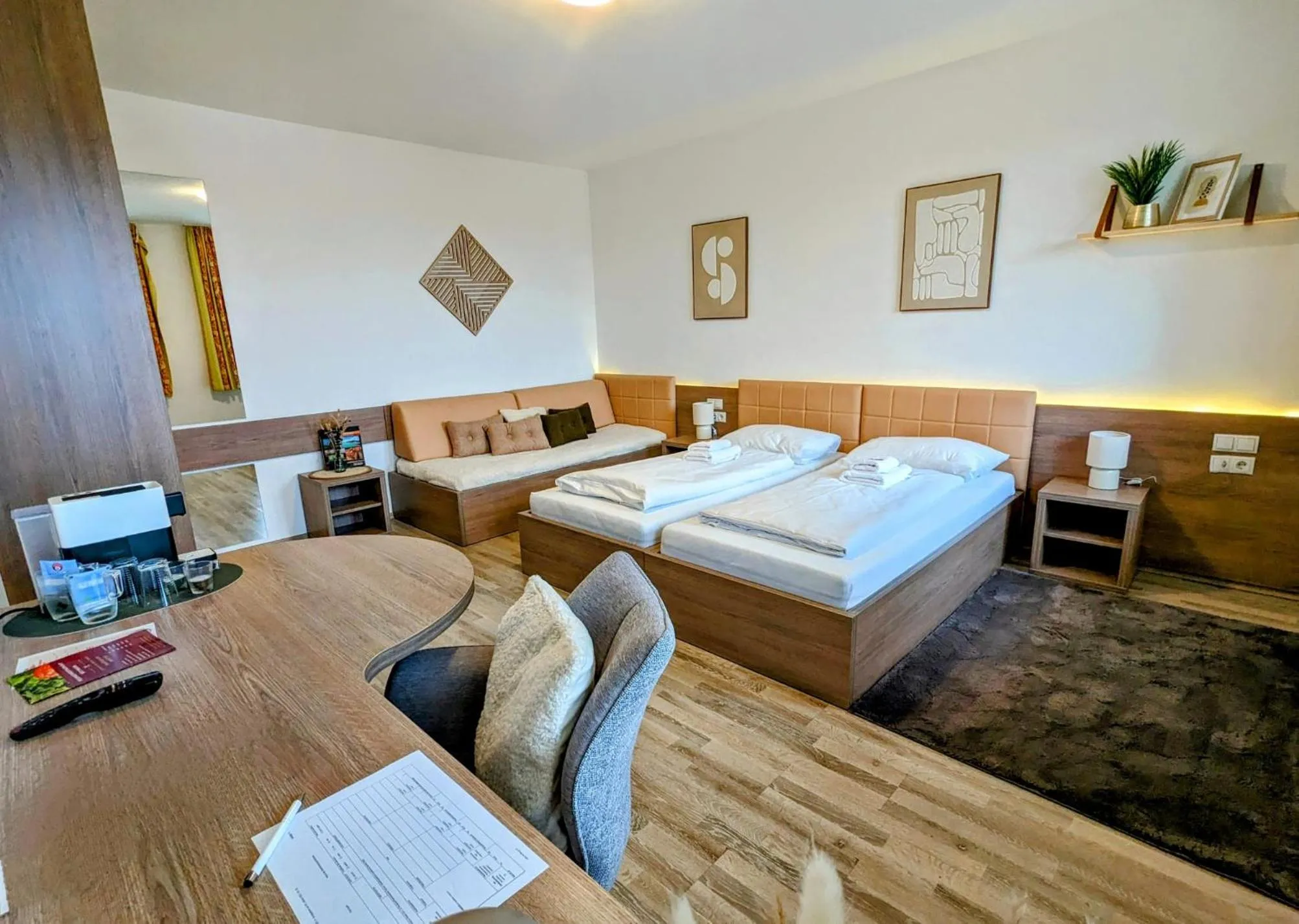 Photo of the whole room, Bed in Aparthotel Neudörfl