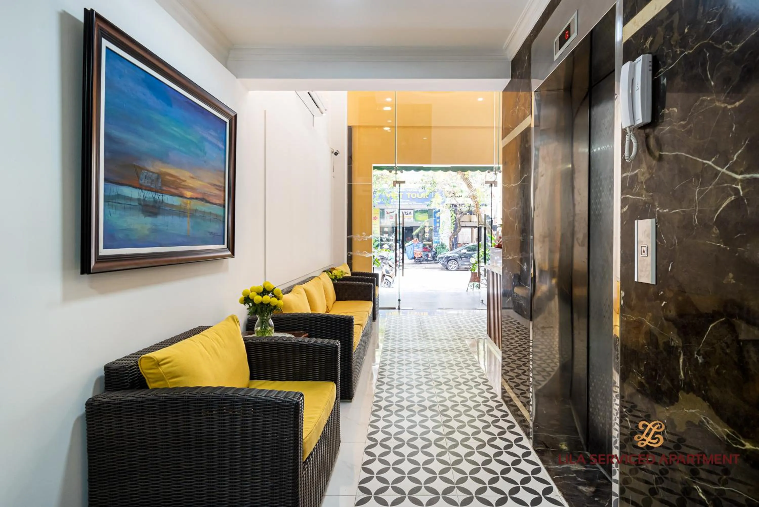 Lobby or reception in LILA Hotel & Apartments