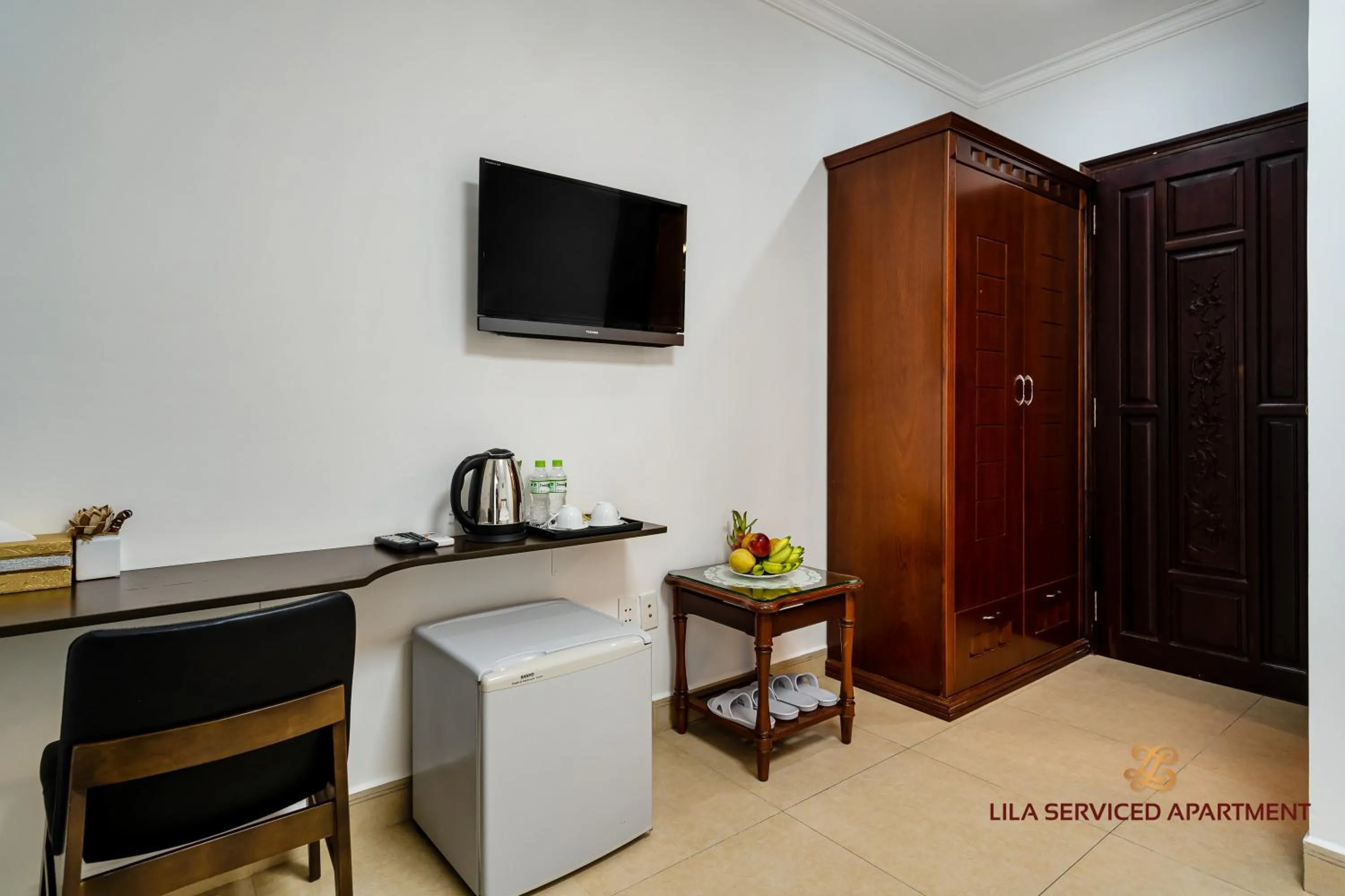 TV and multimedia in LILA Hotel & Apartments